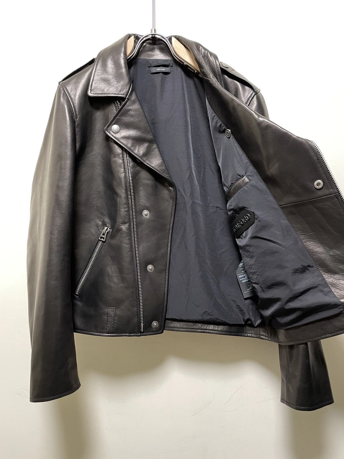 ACE-- To7 For4 sheepskin item:D-F409J0532