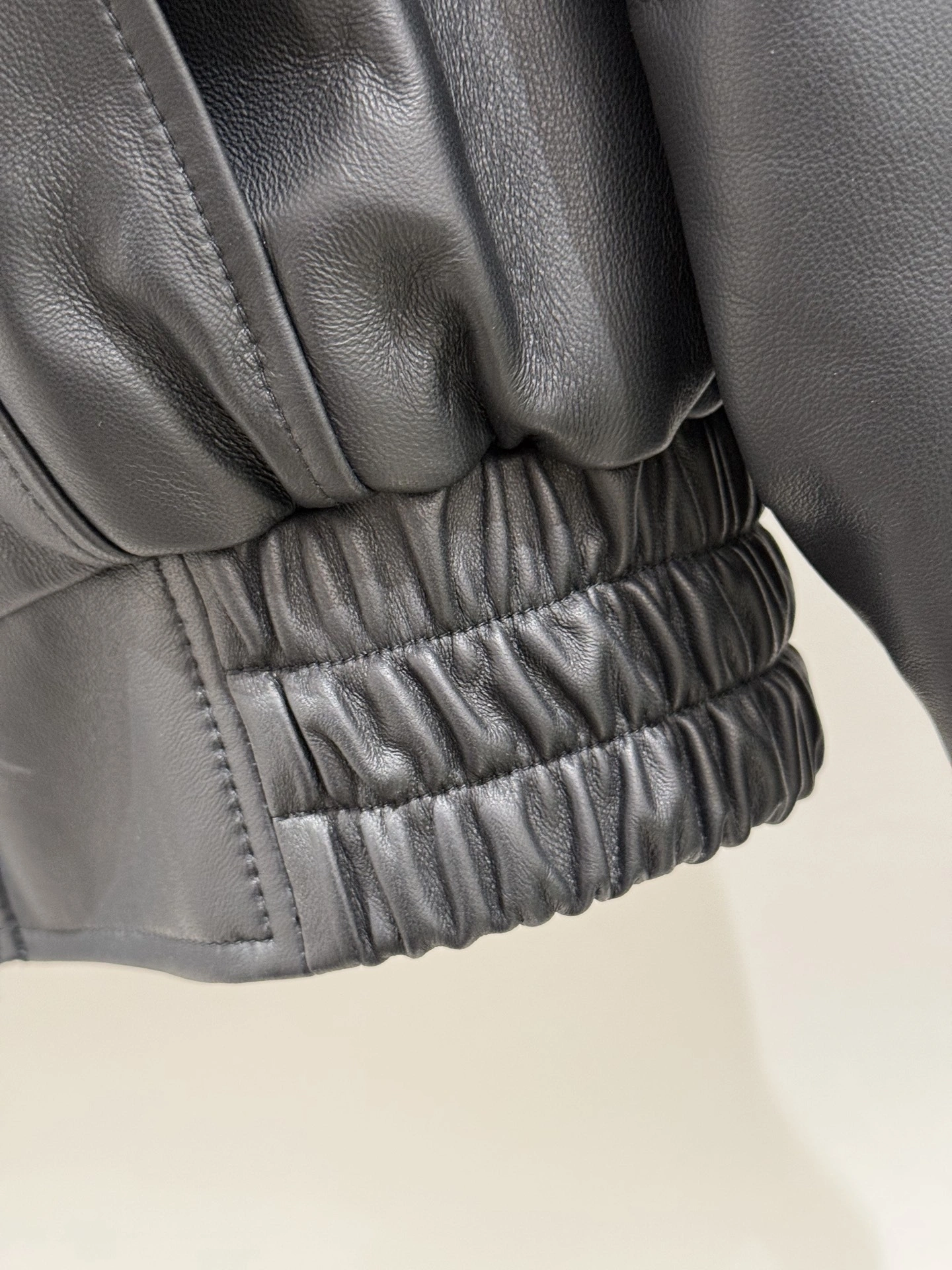 ACE-- V595t1 sheepskin cashmere item:E-F409K1950