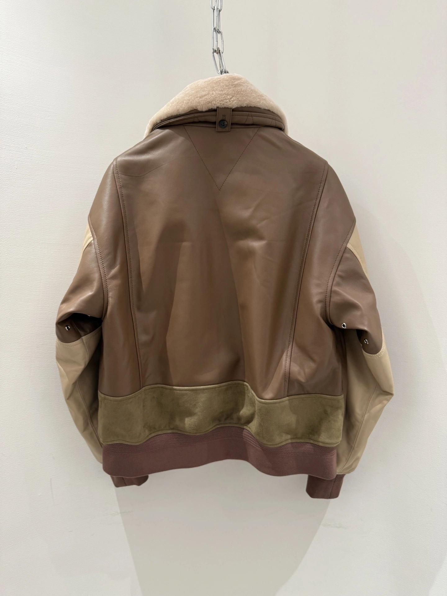 ACE-- V595t1 sheepskin item:E-F409K1711