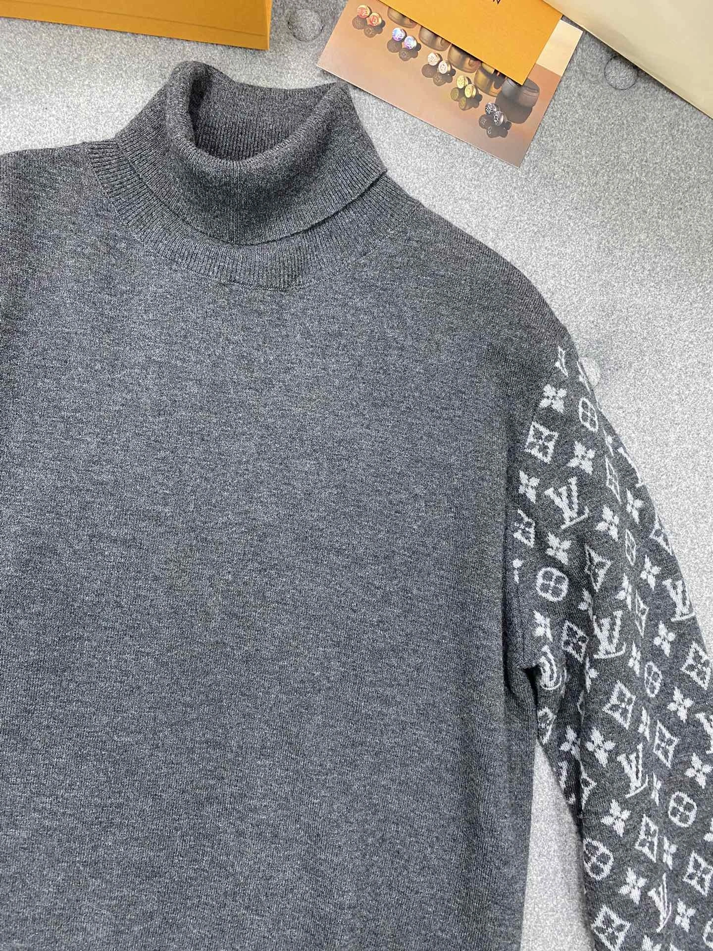 ACE- 𝗠𝗢𝗡𝗢𝗚𝗥𝗔𝗠 wool item:C-F801K3033