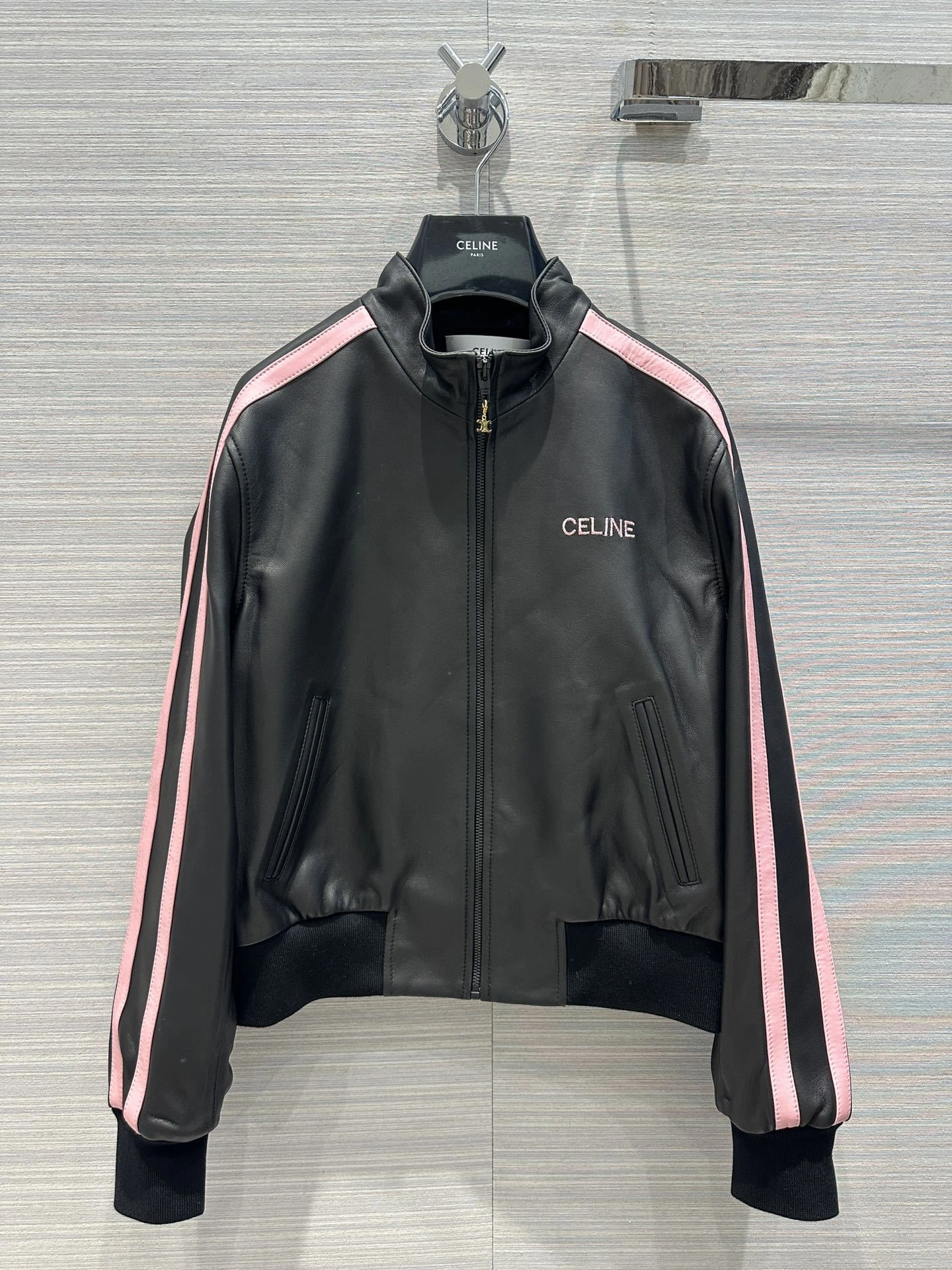 ACE- 24 item:D-F061B2435