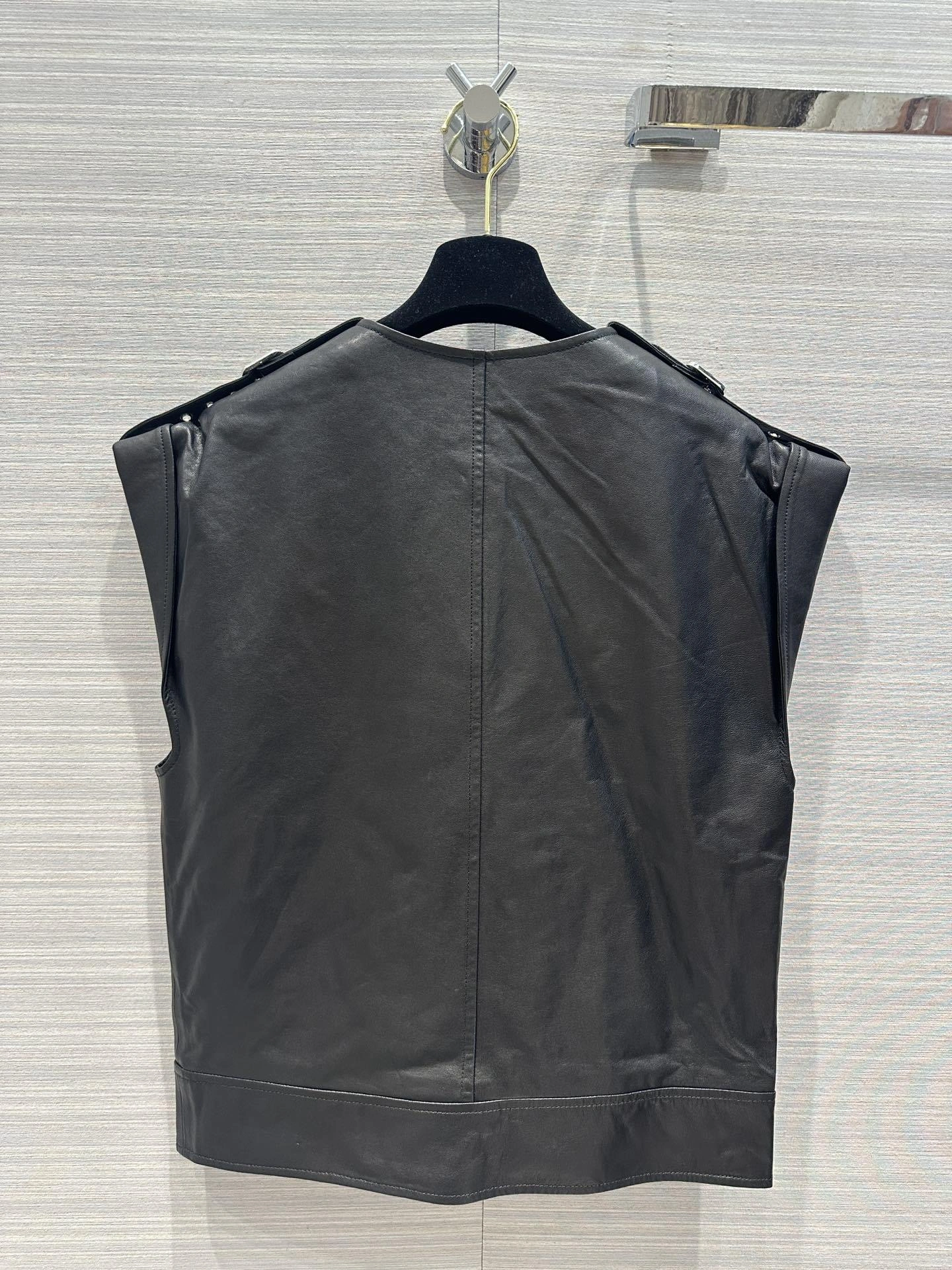 ACE- 24c item:D-F061B2466