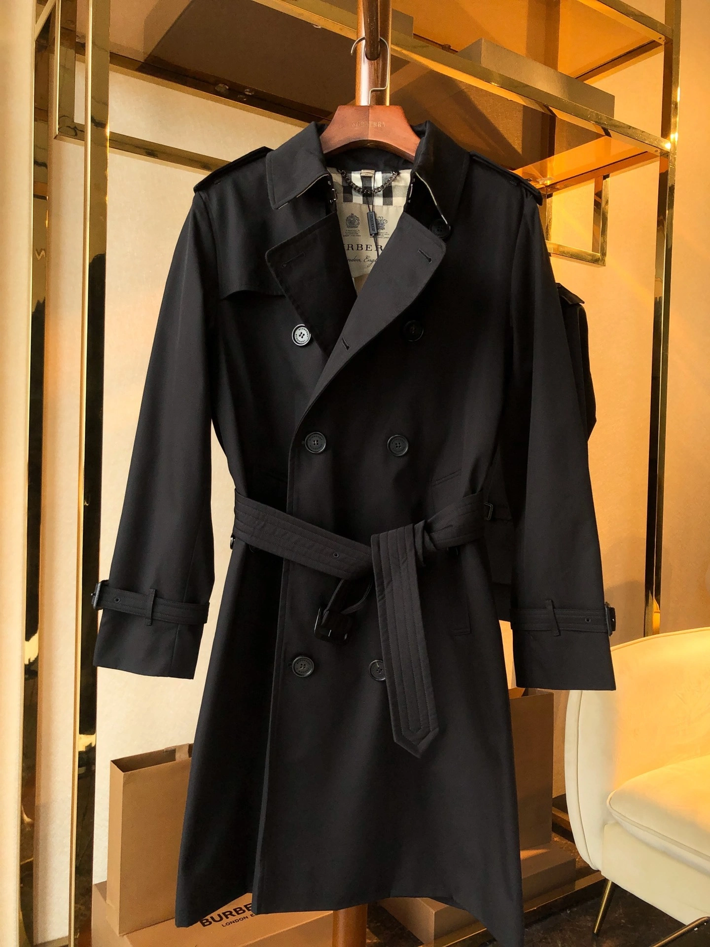 ACE- 39110521 oversized item:D-F020C0924