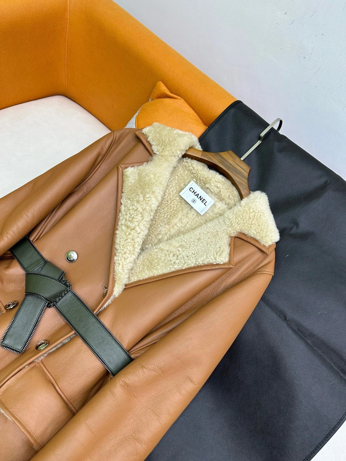 ACE- 3h1958 sheepskin wool item:D-F244J3009