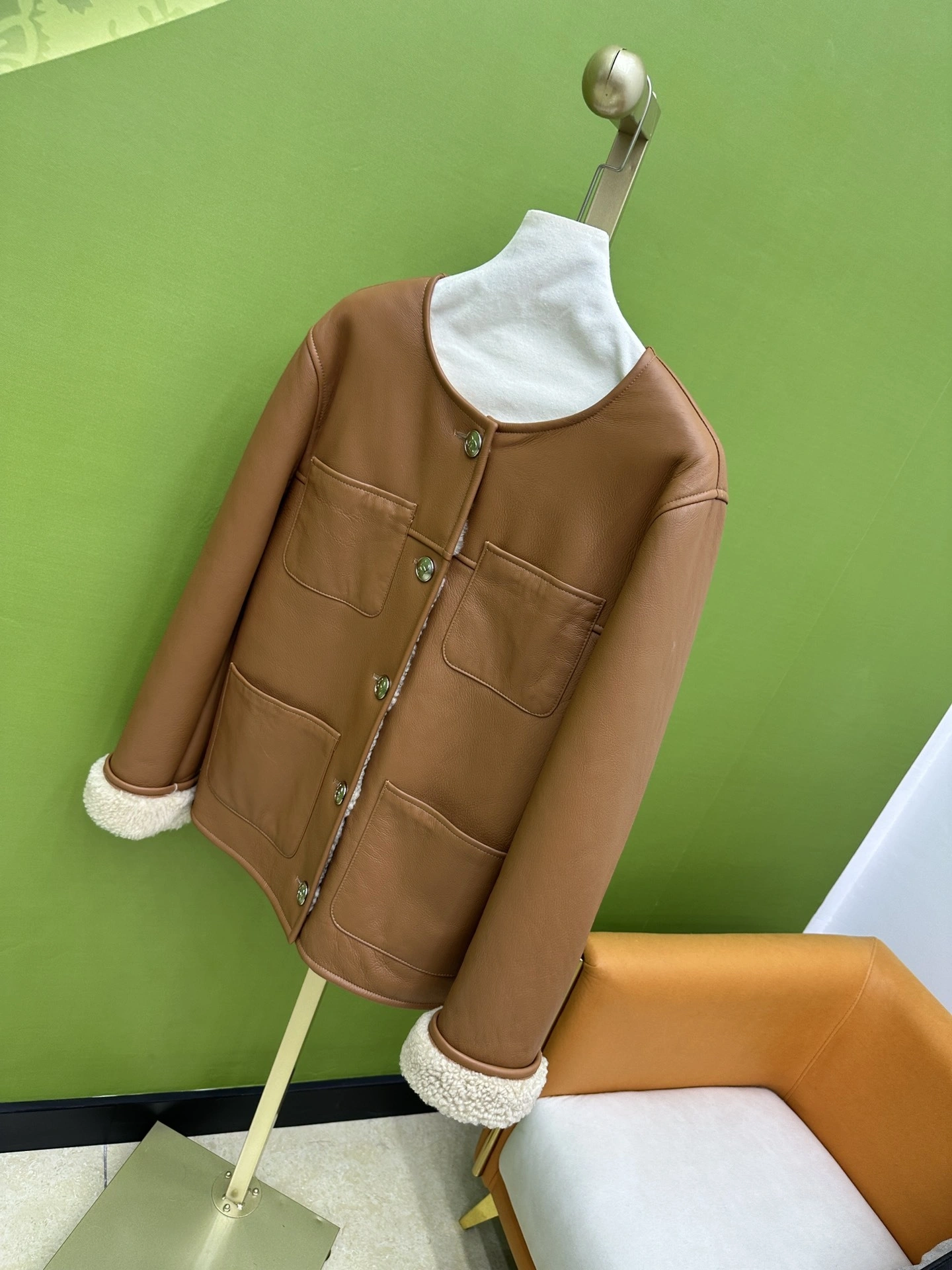 ACE- 3h1958 sheepskin wool item:D-F244J3011