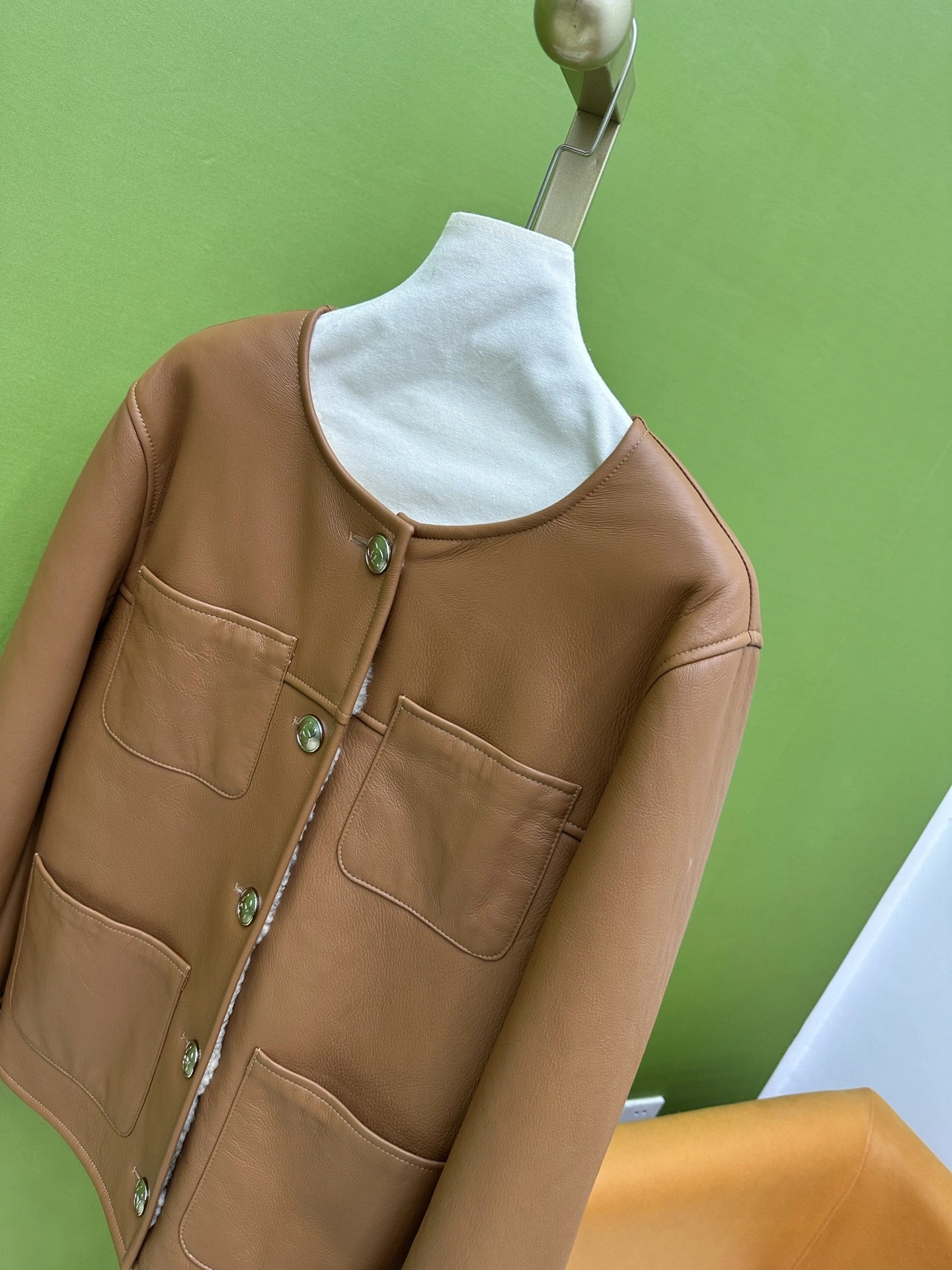 ACE- 3h1958 sheepskin wool item:D-F244J3011