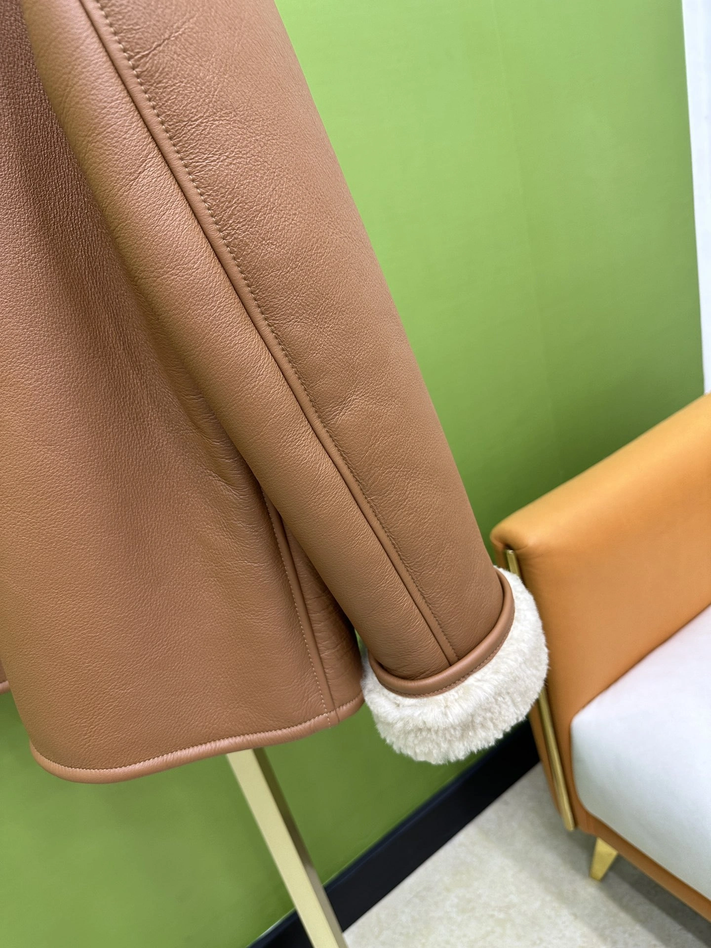 ACE- 3h1958 sheepskin wool item:D-F244J3011