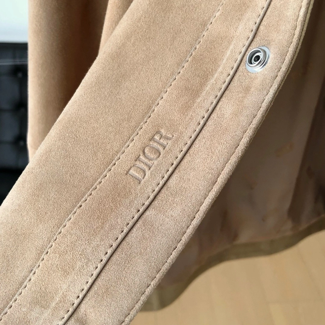 ACE- 4ior sheepskin item:E-F409F1007