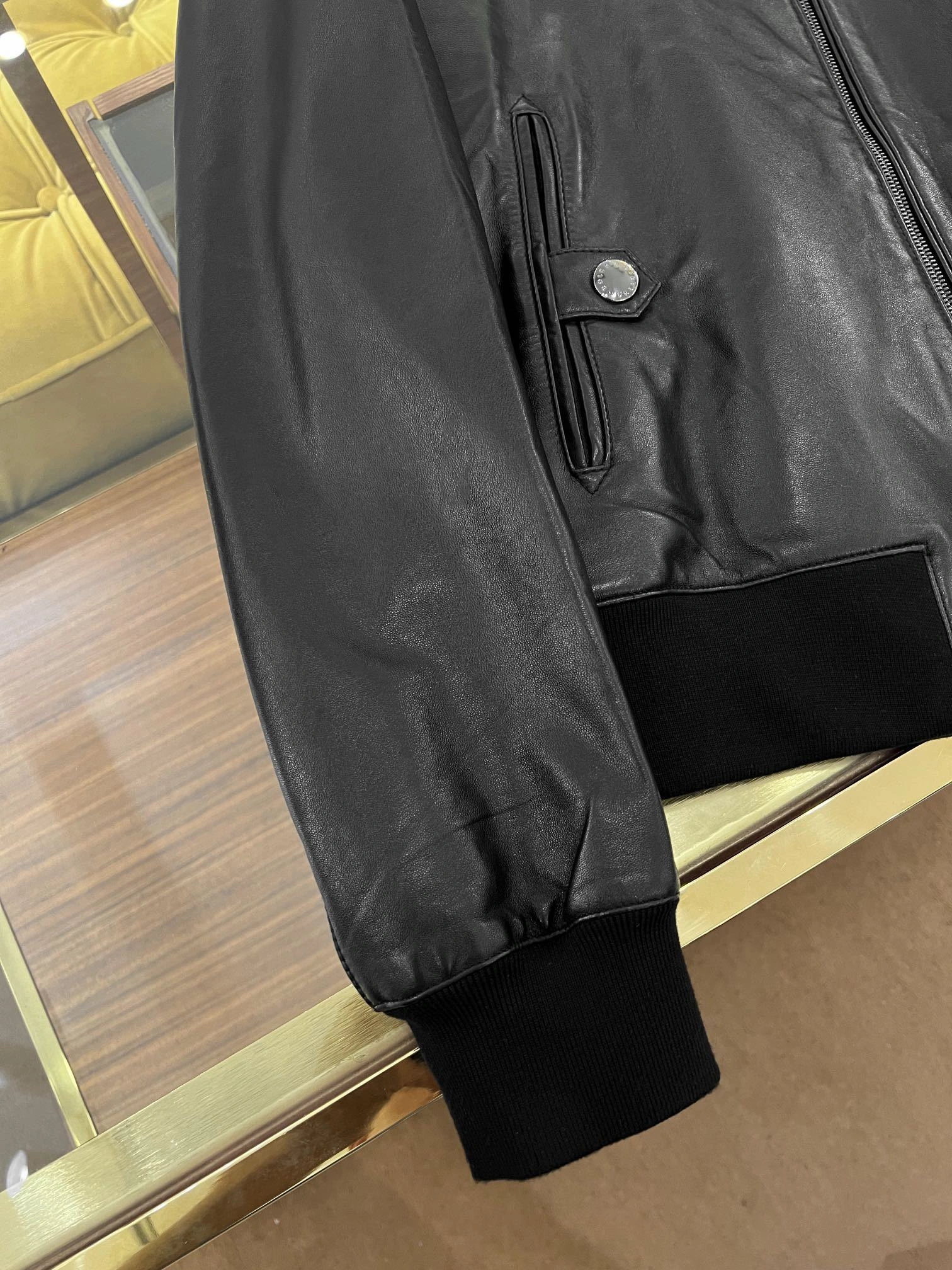 ACE- 4o835& sheepskin item:D-F409J1507