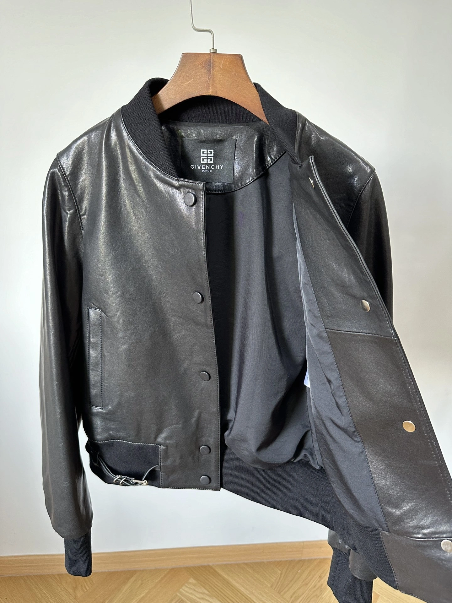 ACE- 6iv593hy sheepskin item:D-F409J1026