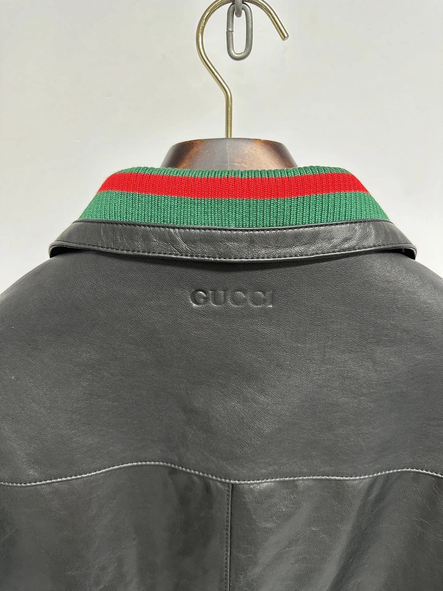 ACE- 6u33i goatskin item:E-F409G2635