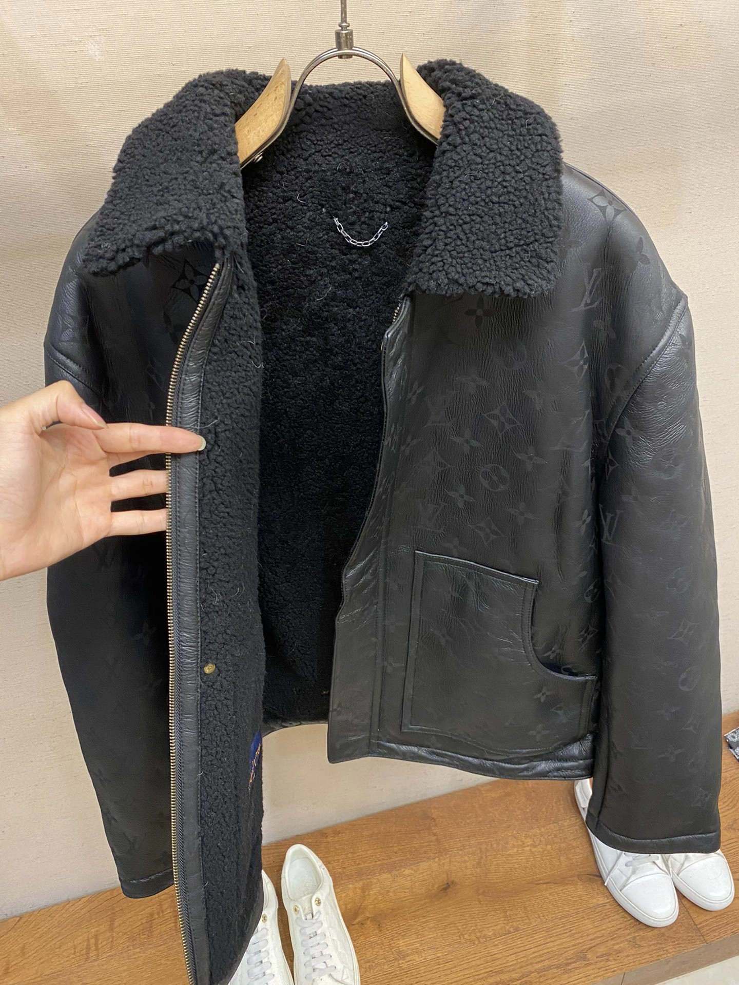 ACE- 8V chamois leather wool item:D-F443K1920