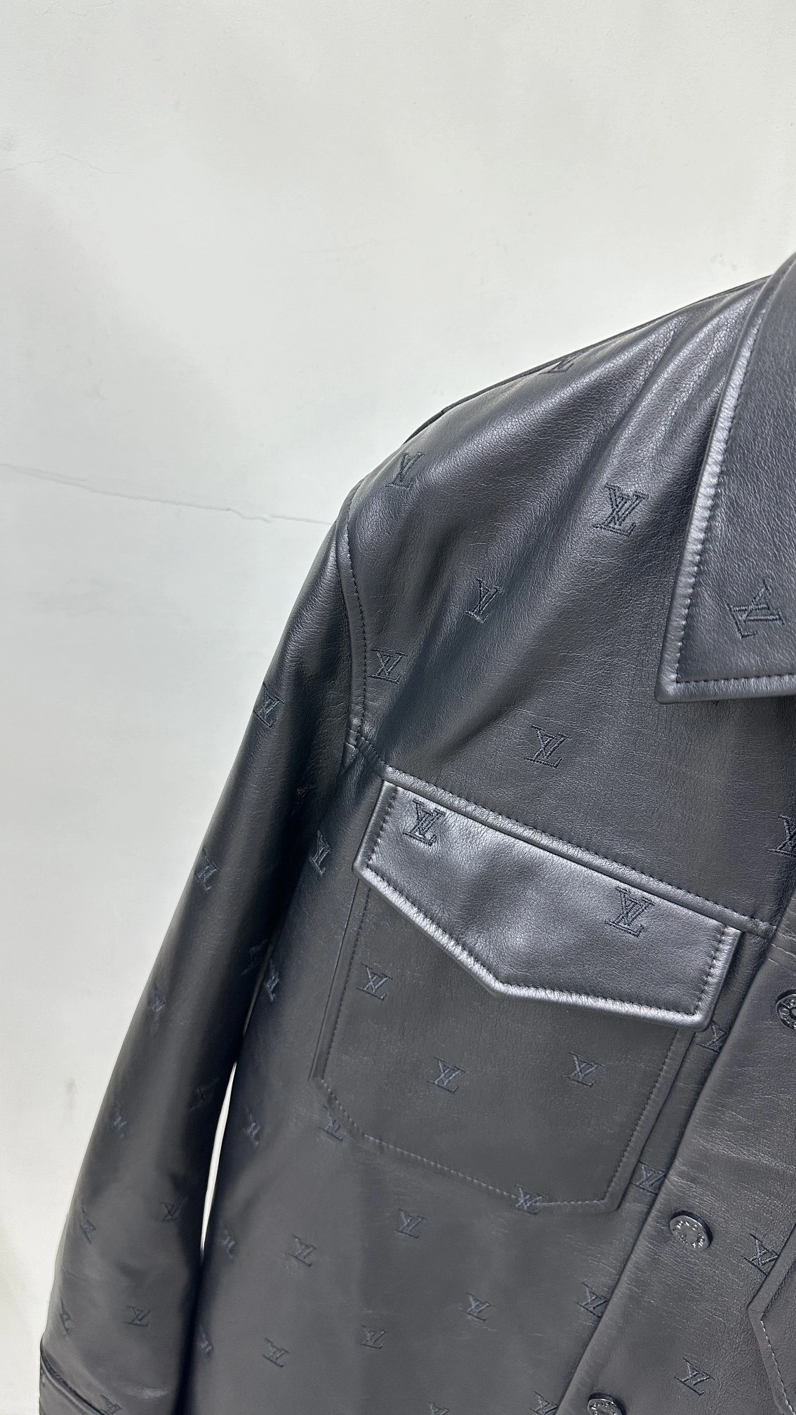ACE- 8V embroidery logo cattlehide item:D-F409J5338