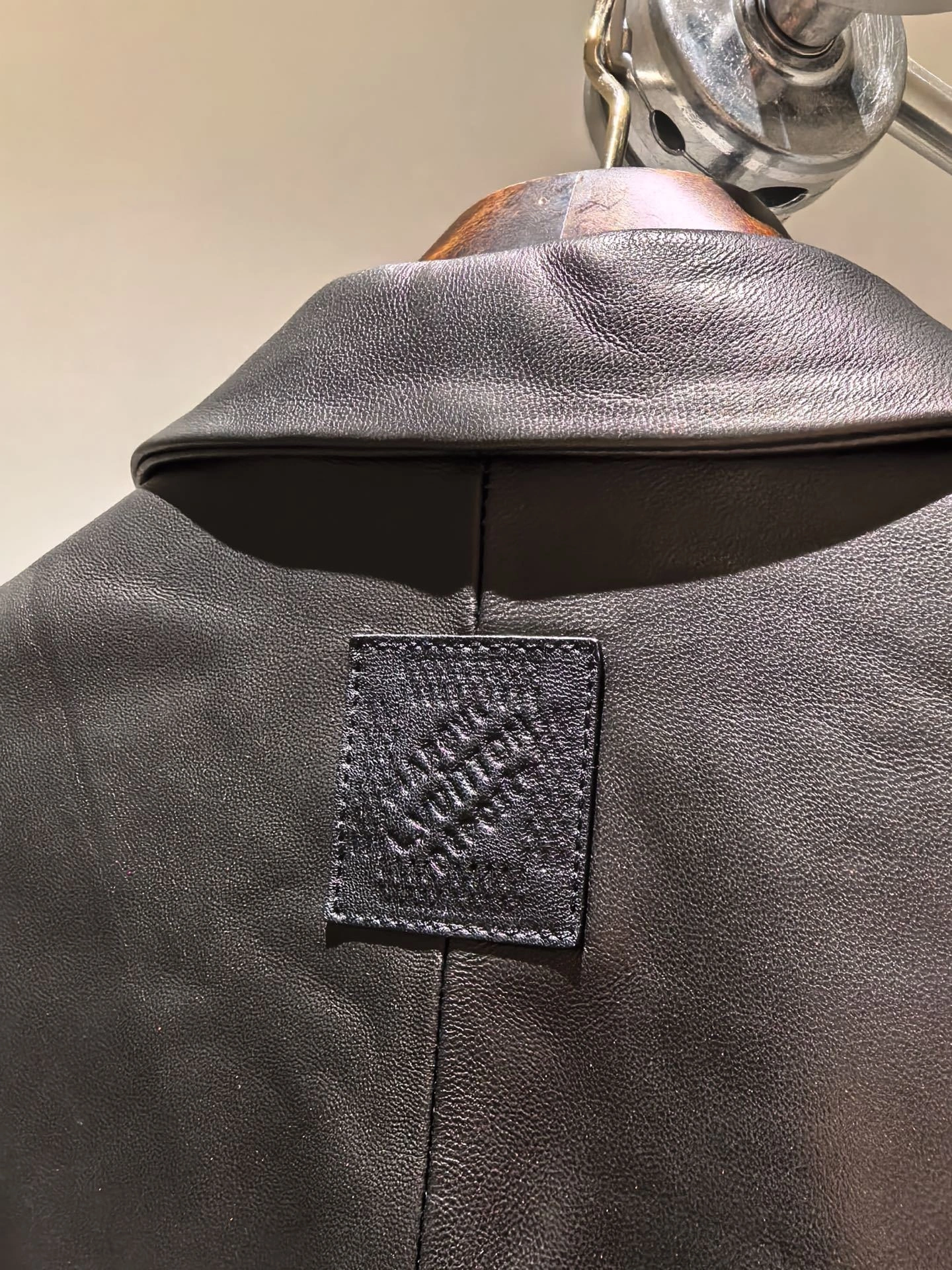 ACE- 8V lambskin item:E-F409G2603