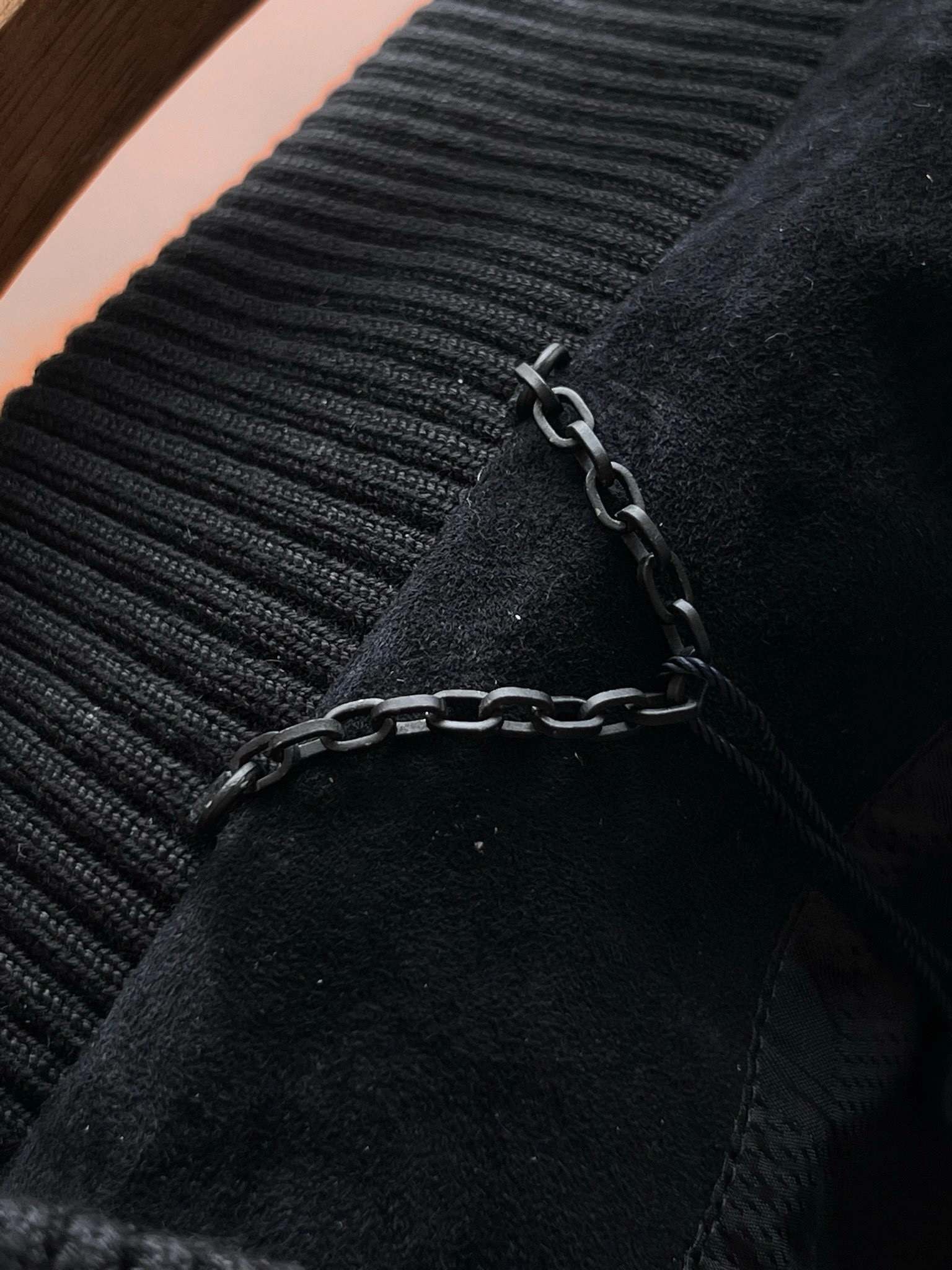 ACE- 8V sheepskin oversized item:D-F409J2143