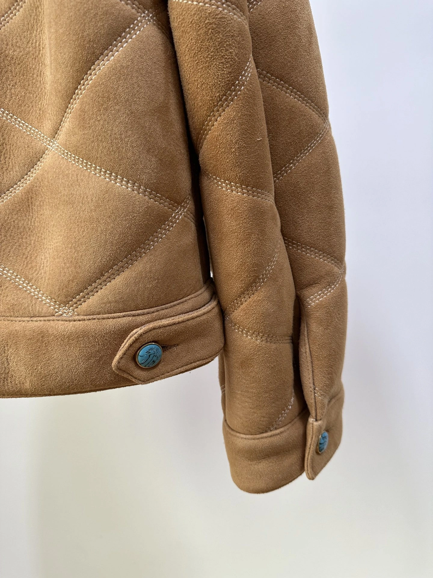 ACE- 8V sheepskin wool item:D-F409J1934