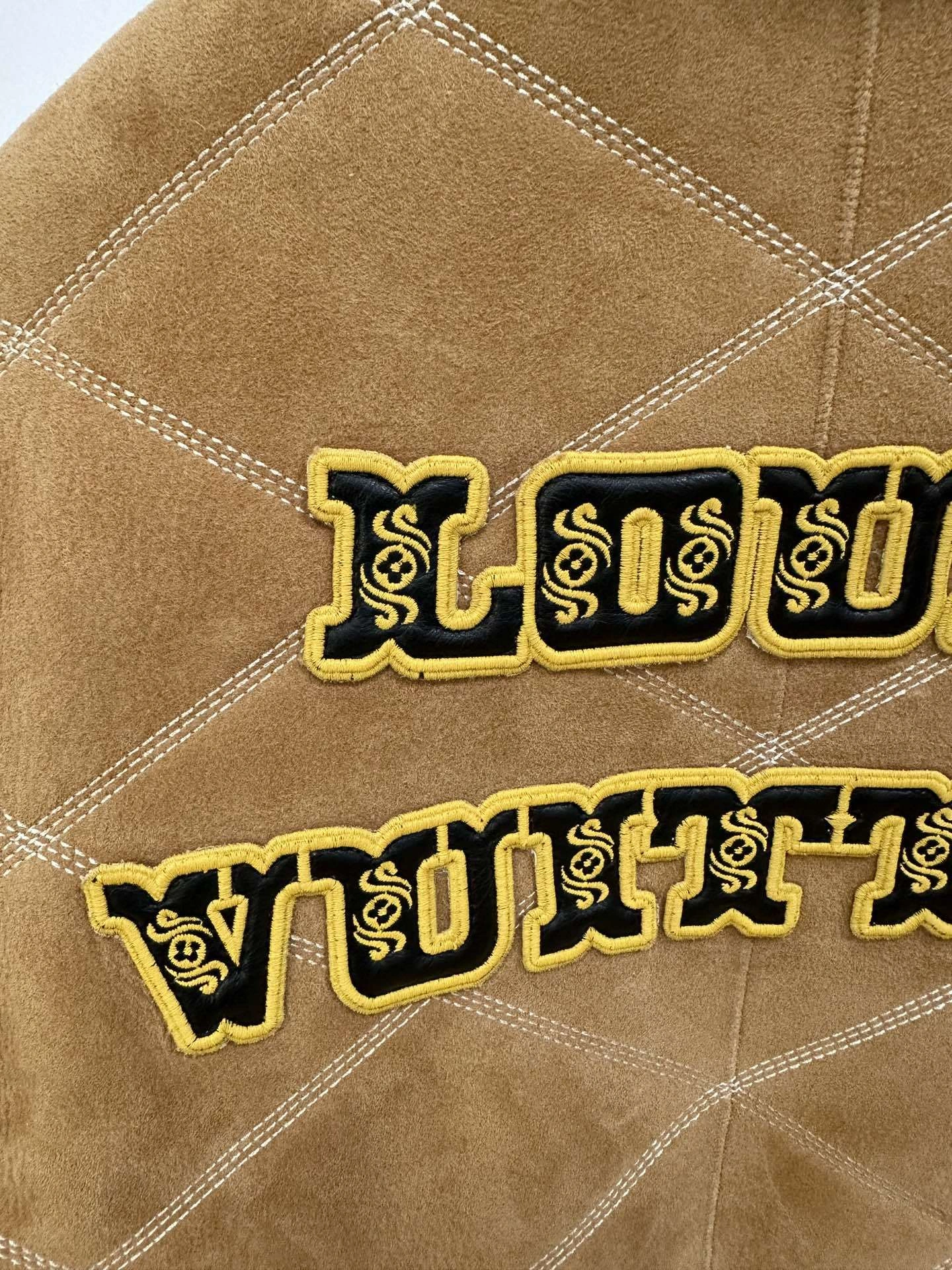 ACE- 8V sheepskin wool item:D-F409J1934