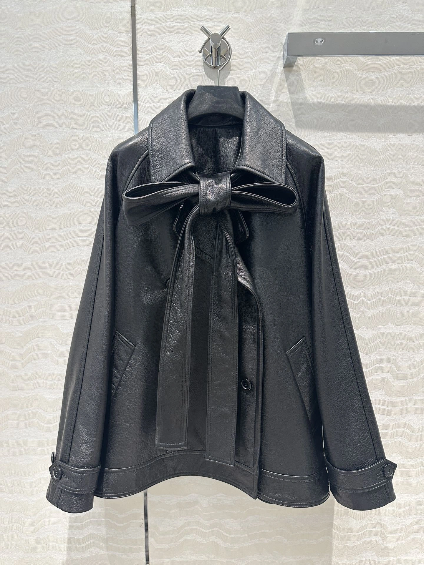 ACE- 8o5w5 100% lambskin item:D-F061I0633