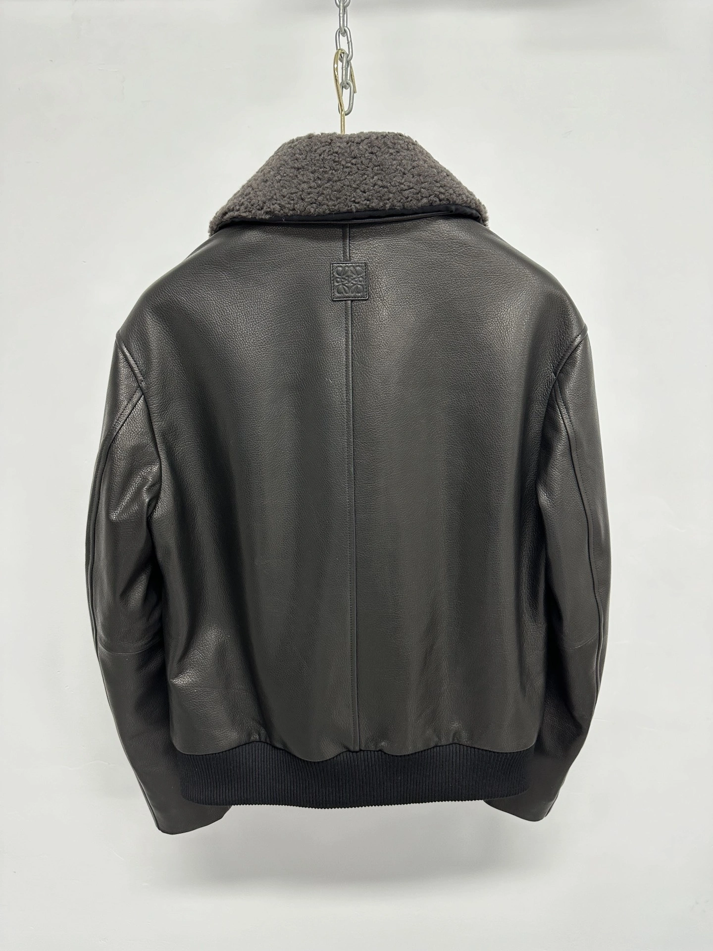 ACE- 8o5w5 goatskin item:D-F409J5354
