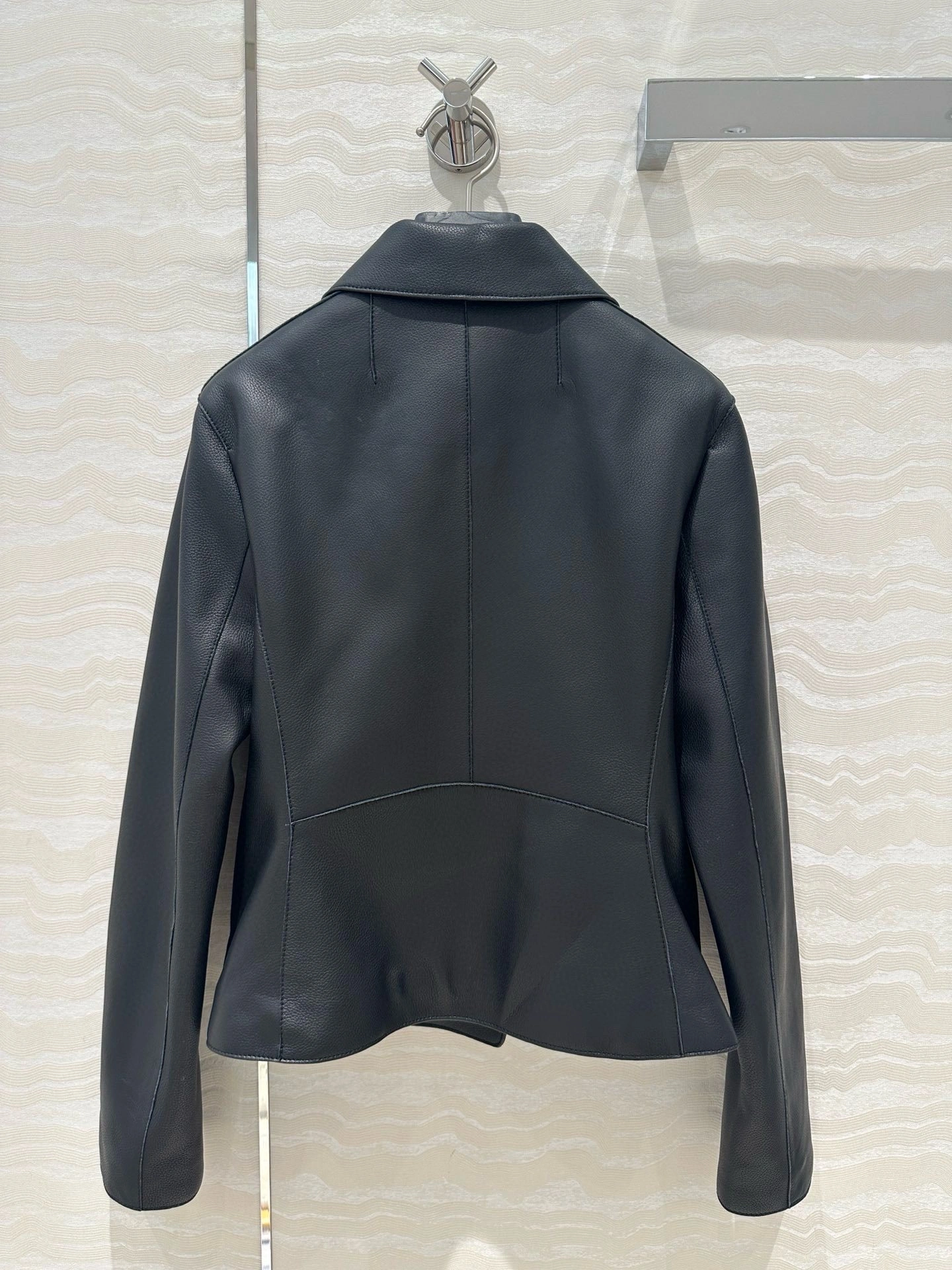 ACE- H5r75s sheepskin 2colour item:D-F240H2607-2