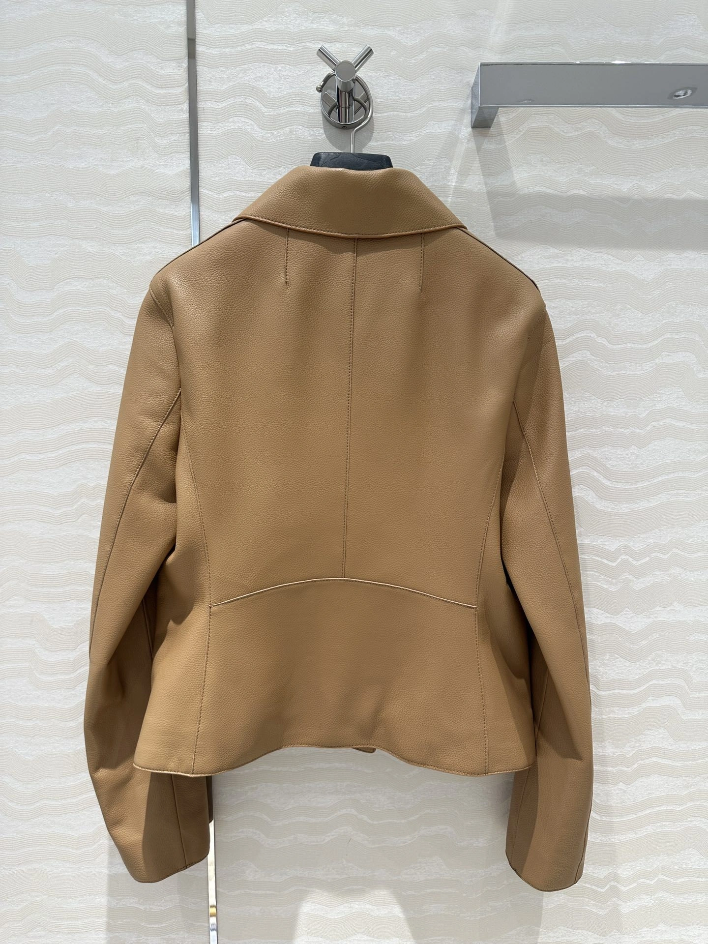 ACE- H5r75s sheepskin 2colour item:D-F240H2607-2