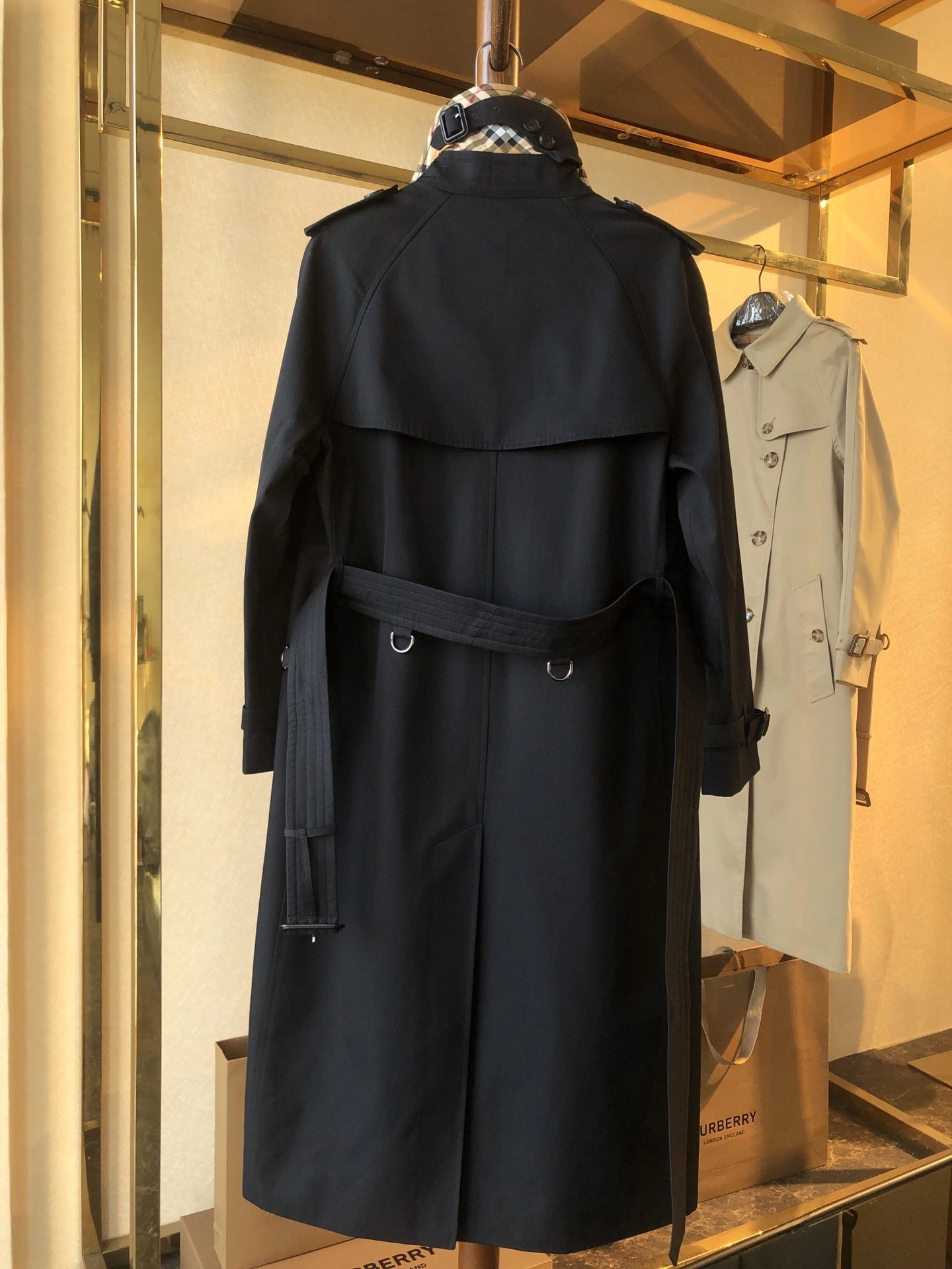ACE- Heritage Trench 80457841 item:D-F020C0928