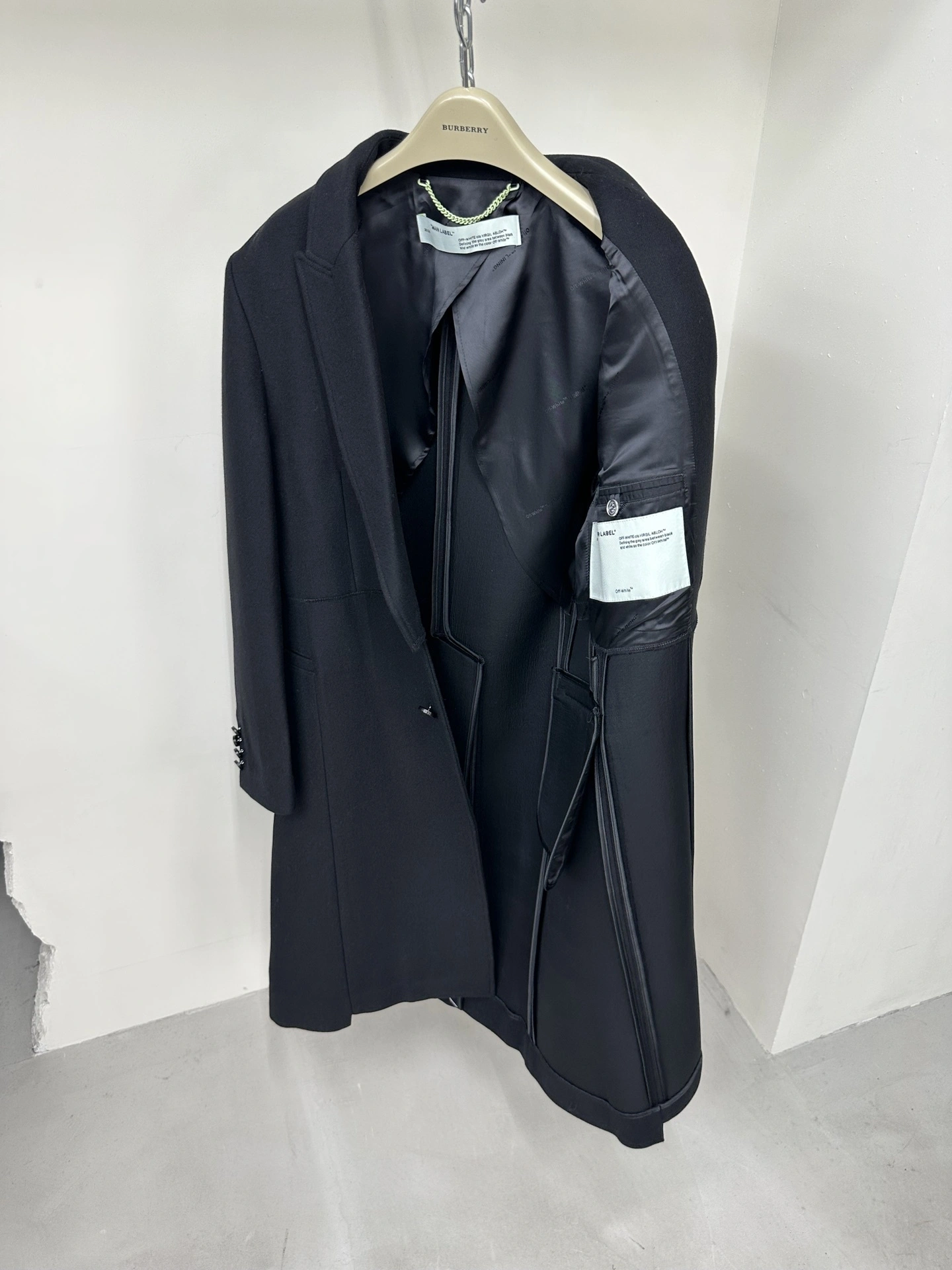 ACE- Off Whit5 wool item:E-F409G2652