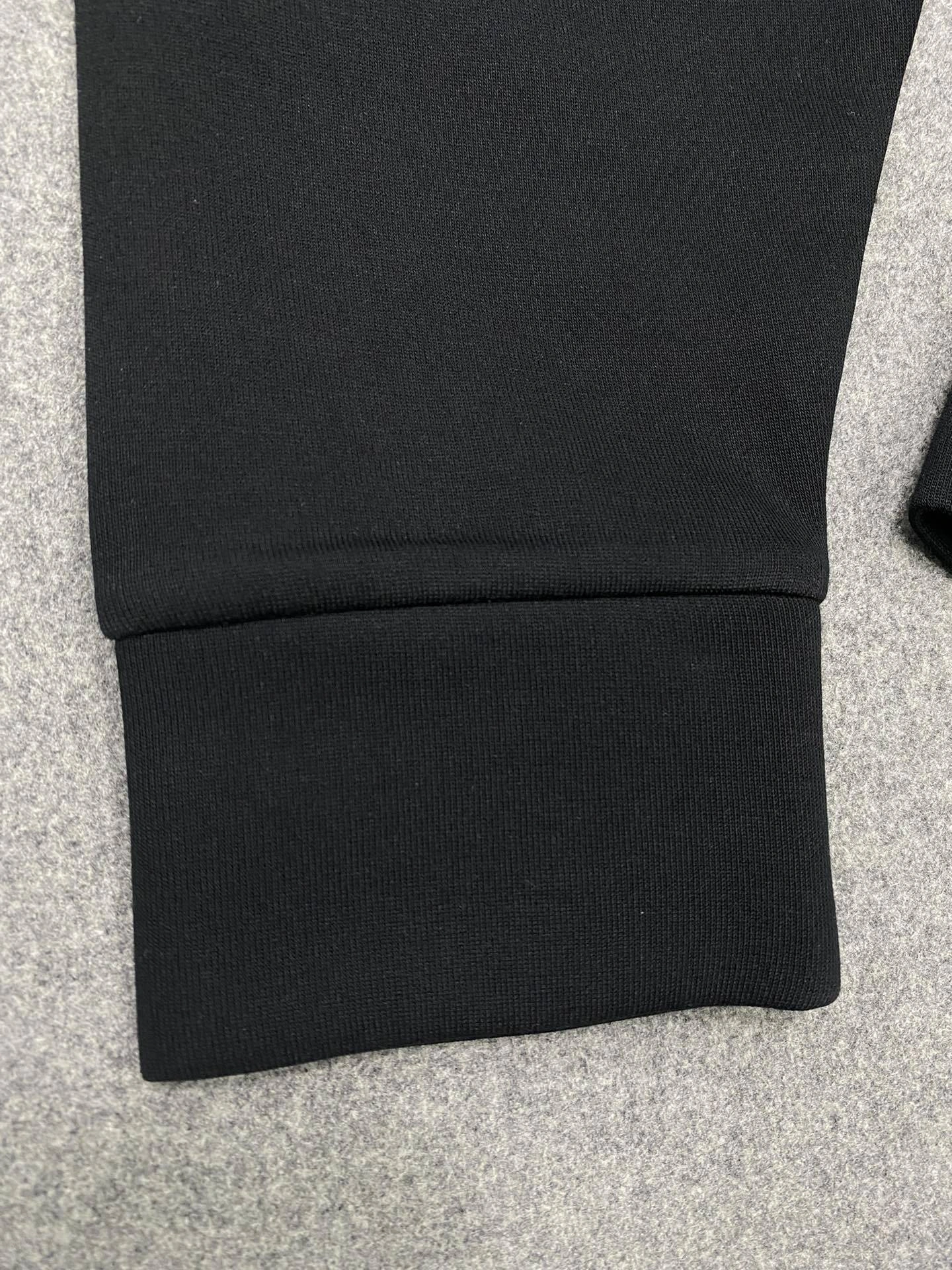 ACE- Pr141 oversized item:C-F801K3012