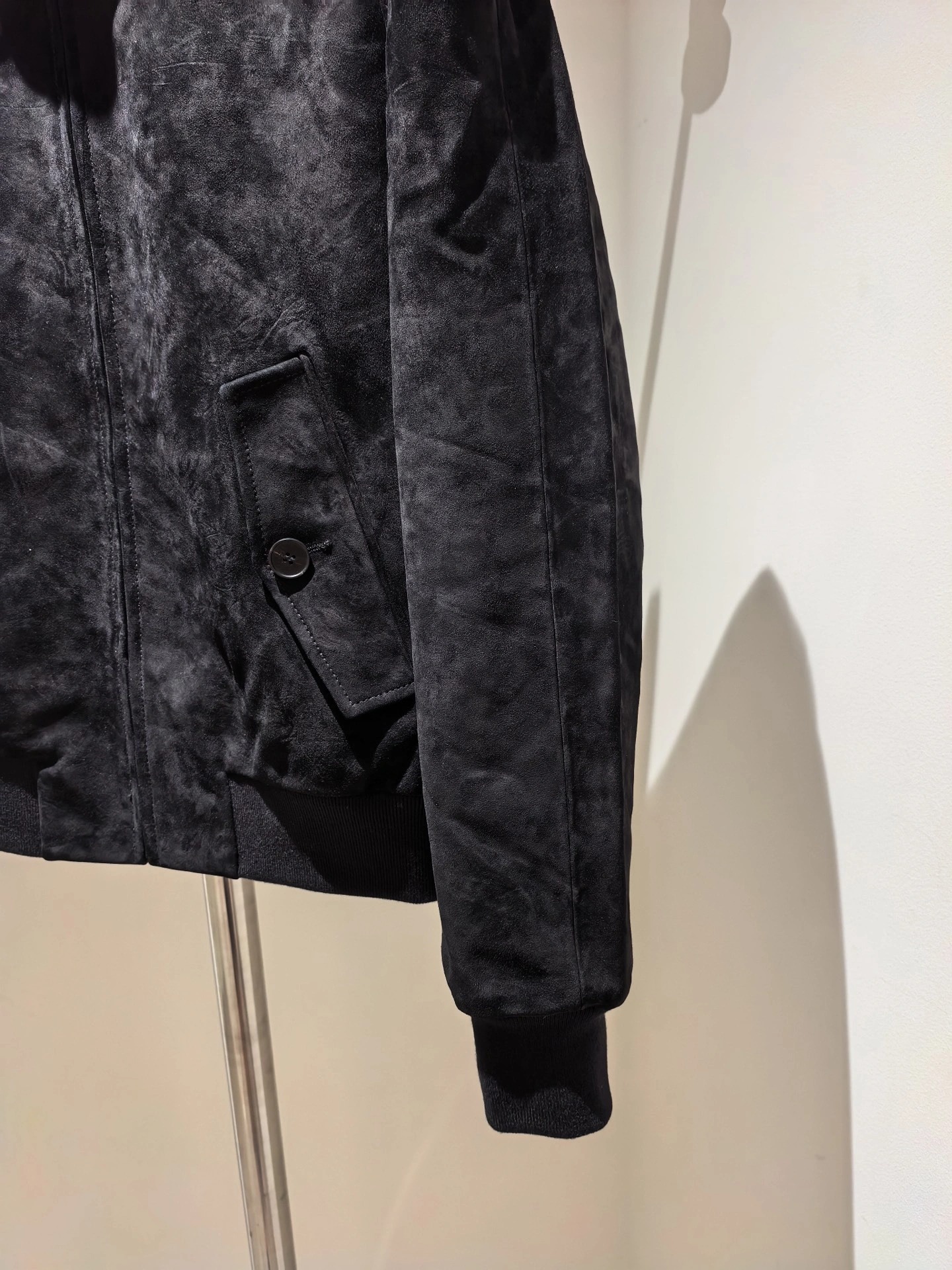 ACE- Pr141 sheepskin 2Colour item:E-F409G2613-2