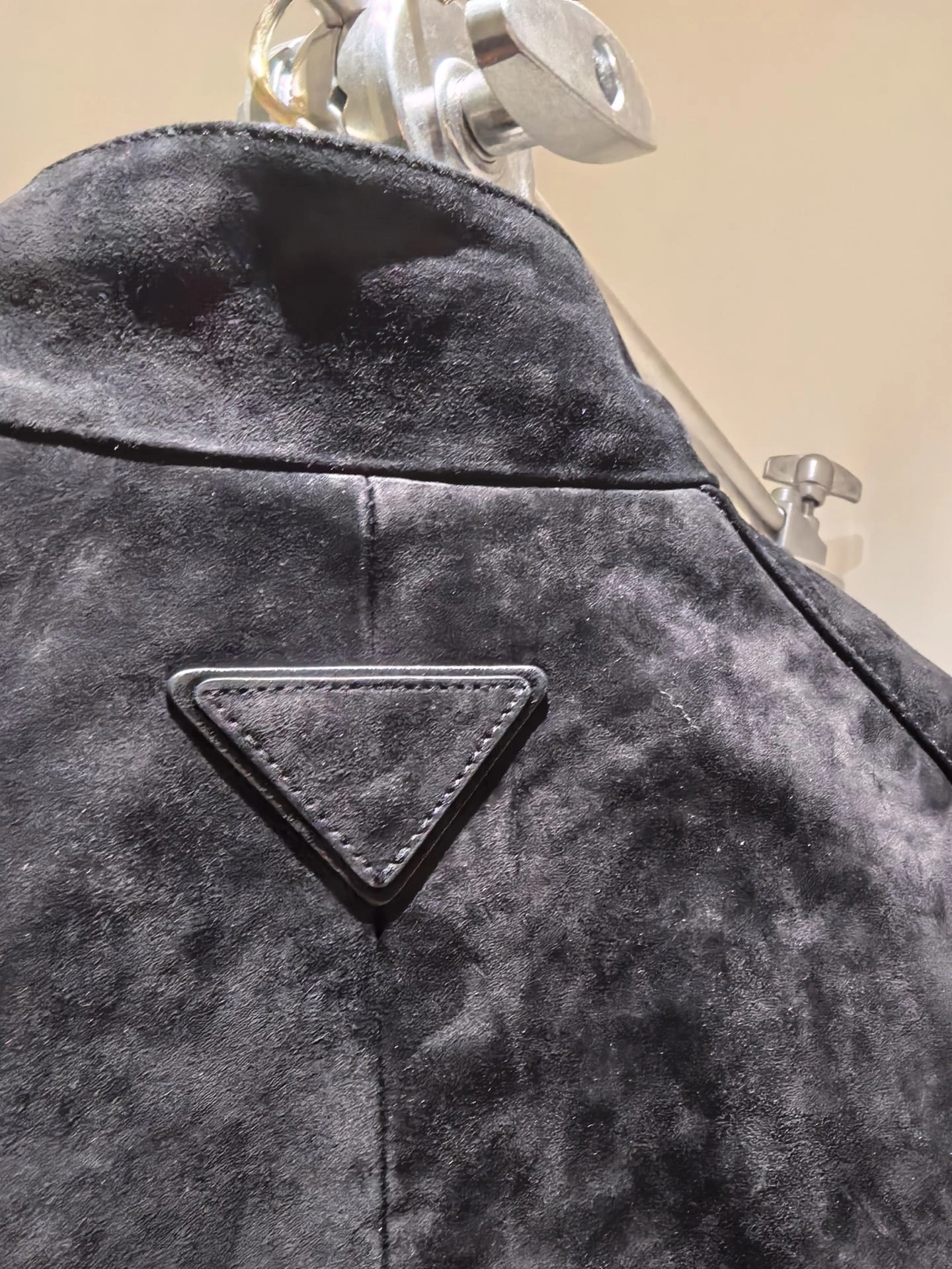 ACE- Pr141 sheepskin 2Colour item:E-F409G2613-2