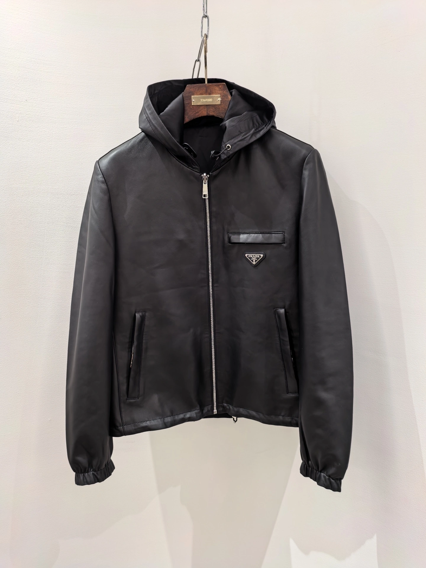 ACE- Pr141 sheepskin item:E-F409G2606