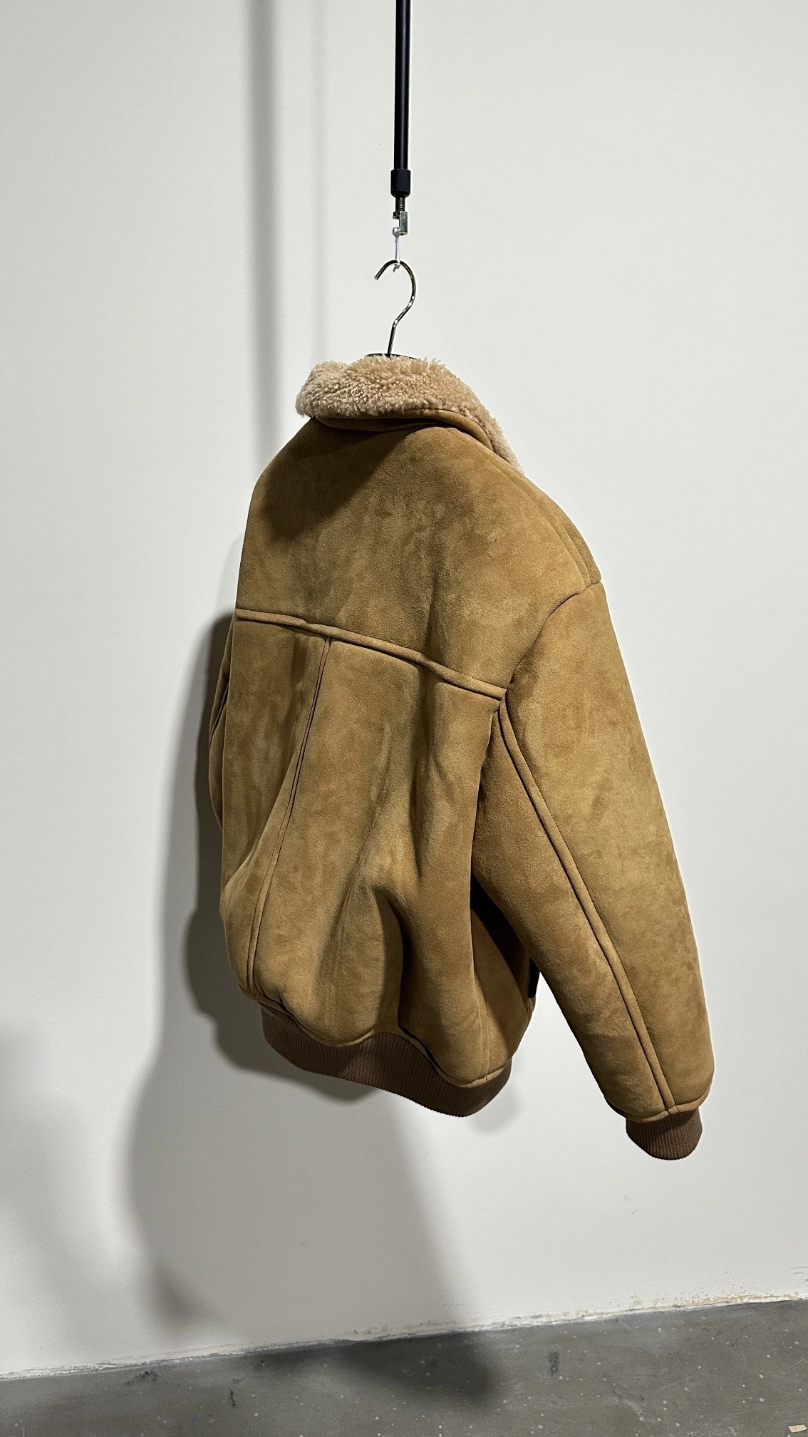 ACE- Pr141 sheepskin wool oversized item:D-F409J2640