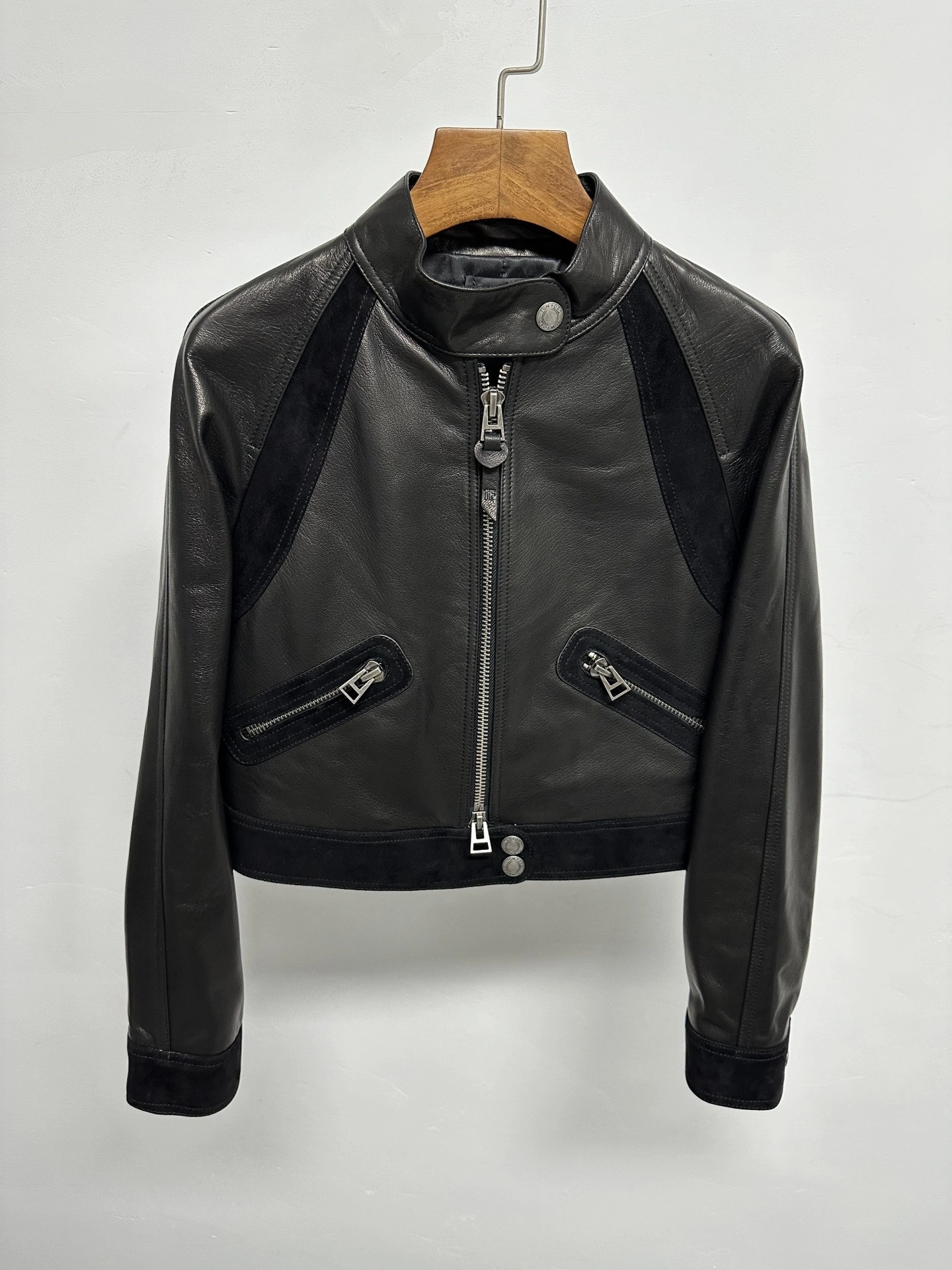 ACE- To7 For4 sheepskin item:D-F409J2645