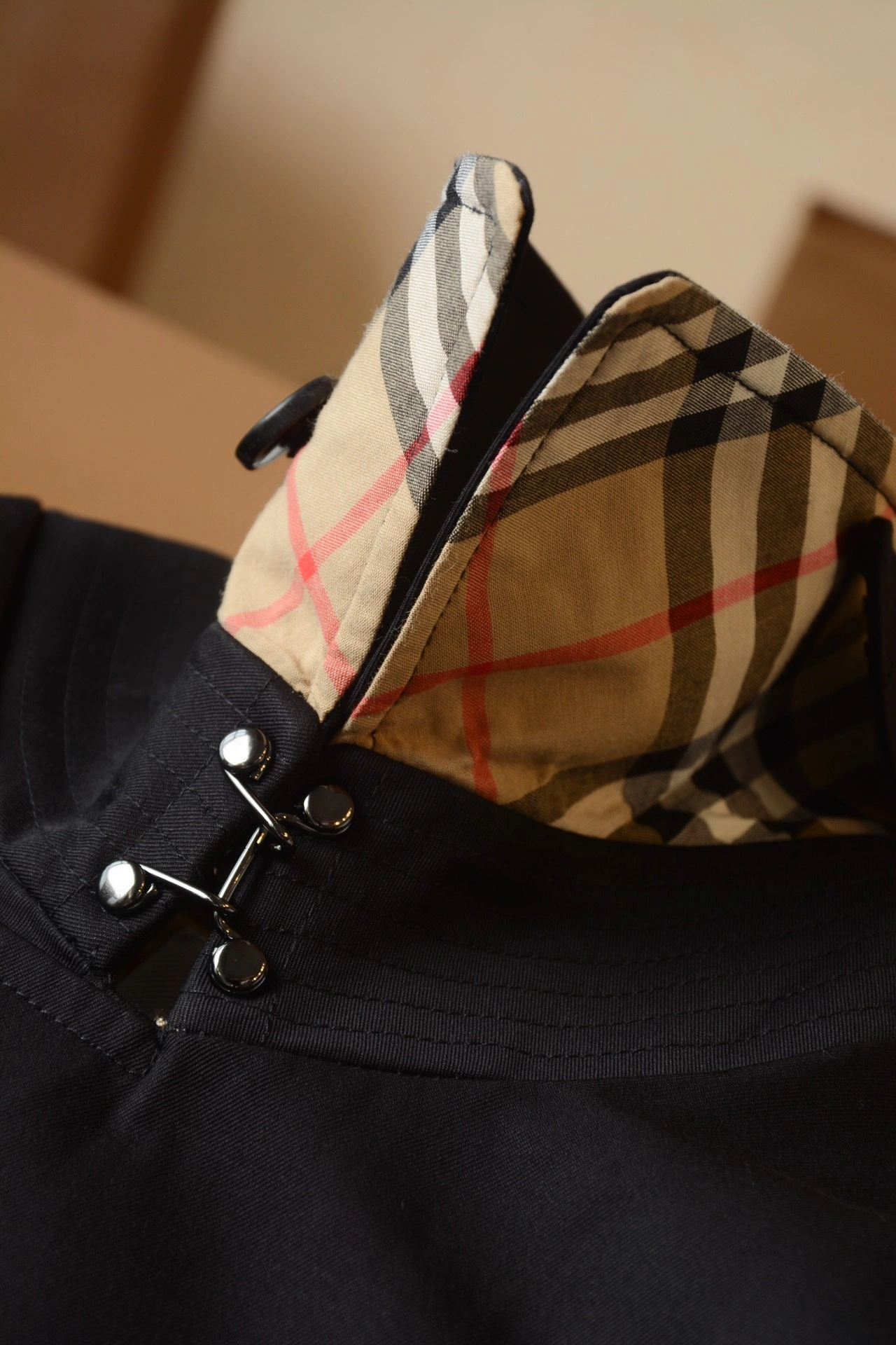 ACE- Trench 40737431 oversized item:D-F020C0912
