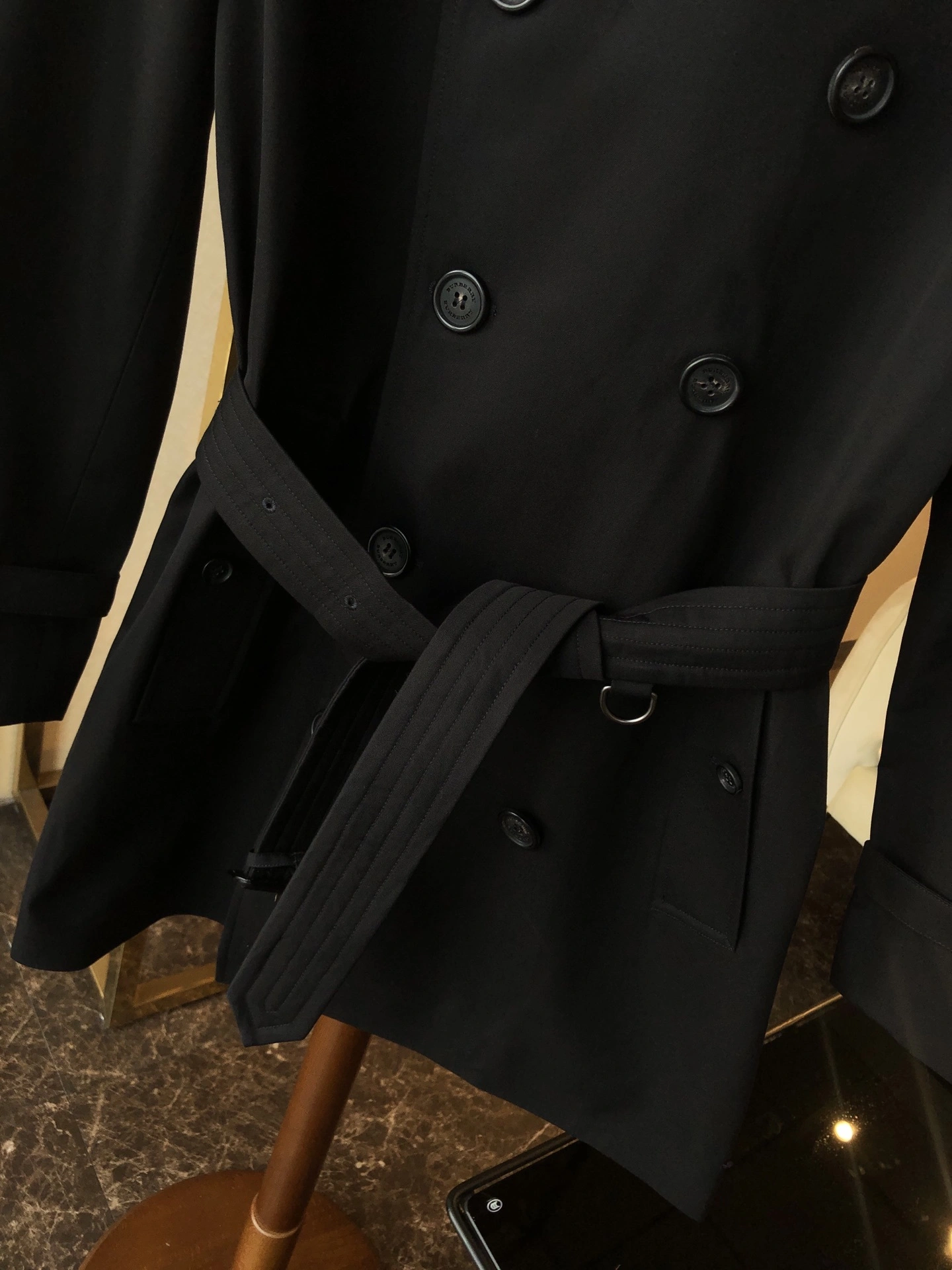 ACE- Trench 40737431 oversized item:D-F020C0912