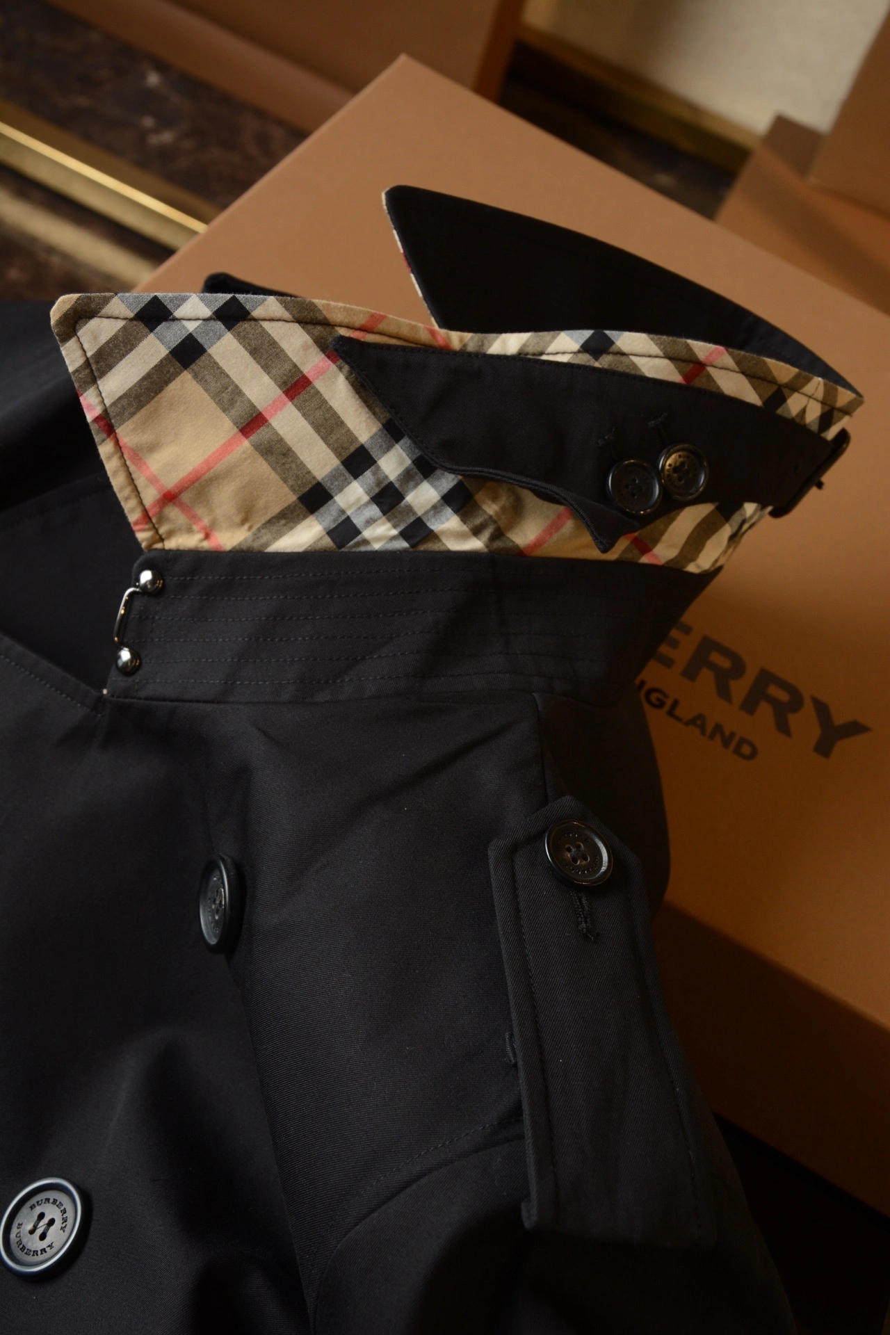 ACE- Trench 40737431 oversized item:D-F020C0912
