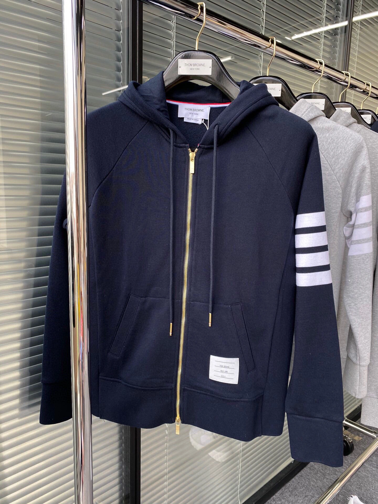 ACE- oversized 2Colour item:C-F801J0353-2