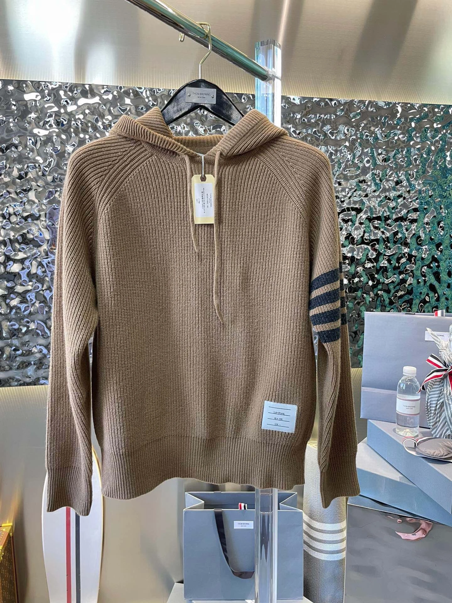ACE- oversized 3Colour item:C-F801J1247-3