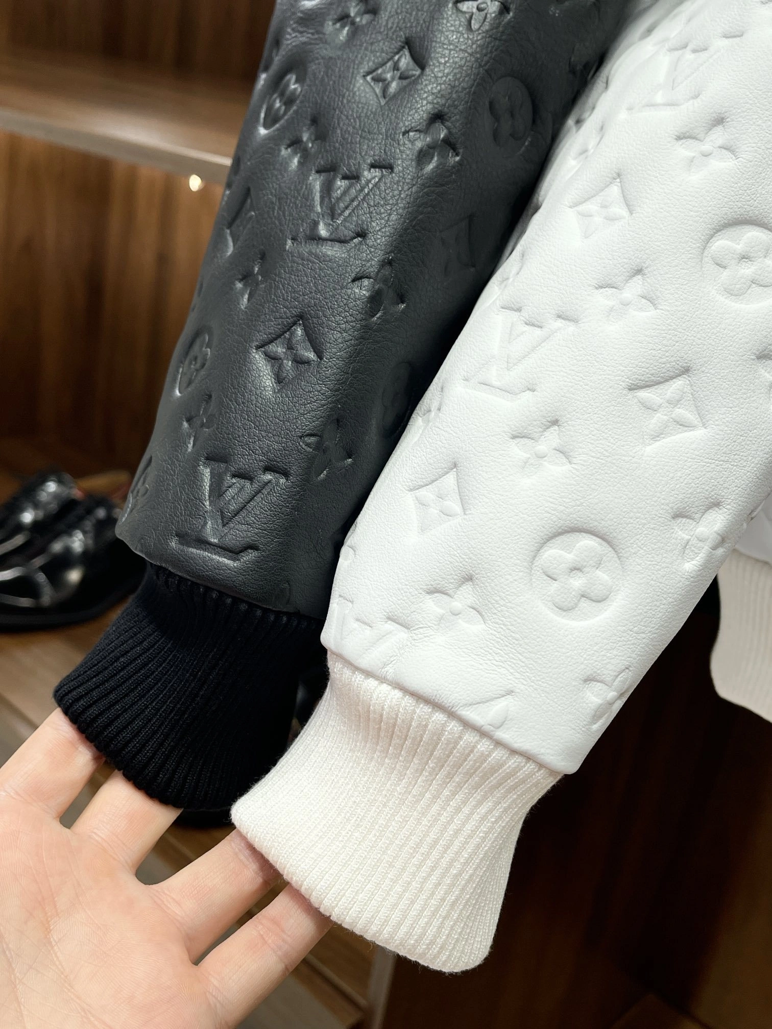 &ACE- sheepskin oversized 2Colour item:C-F352I1475-2