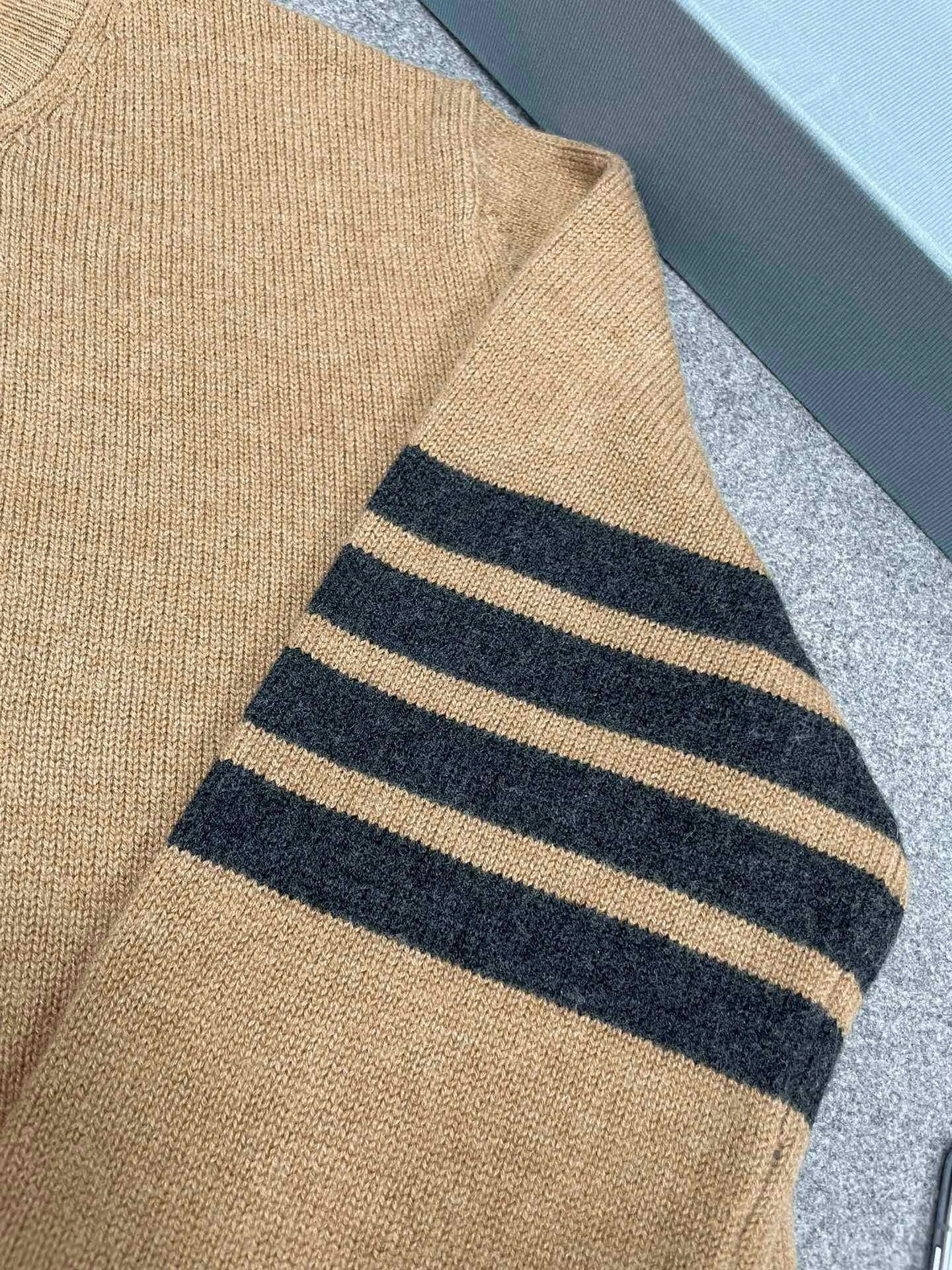 &ACE -wool item:C-F801J1225