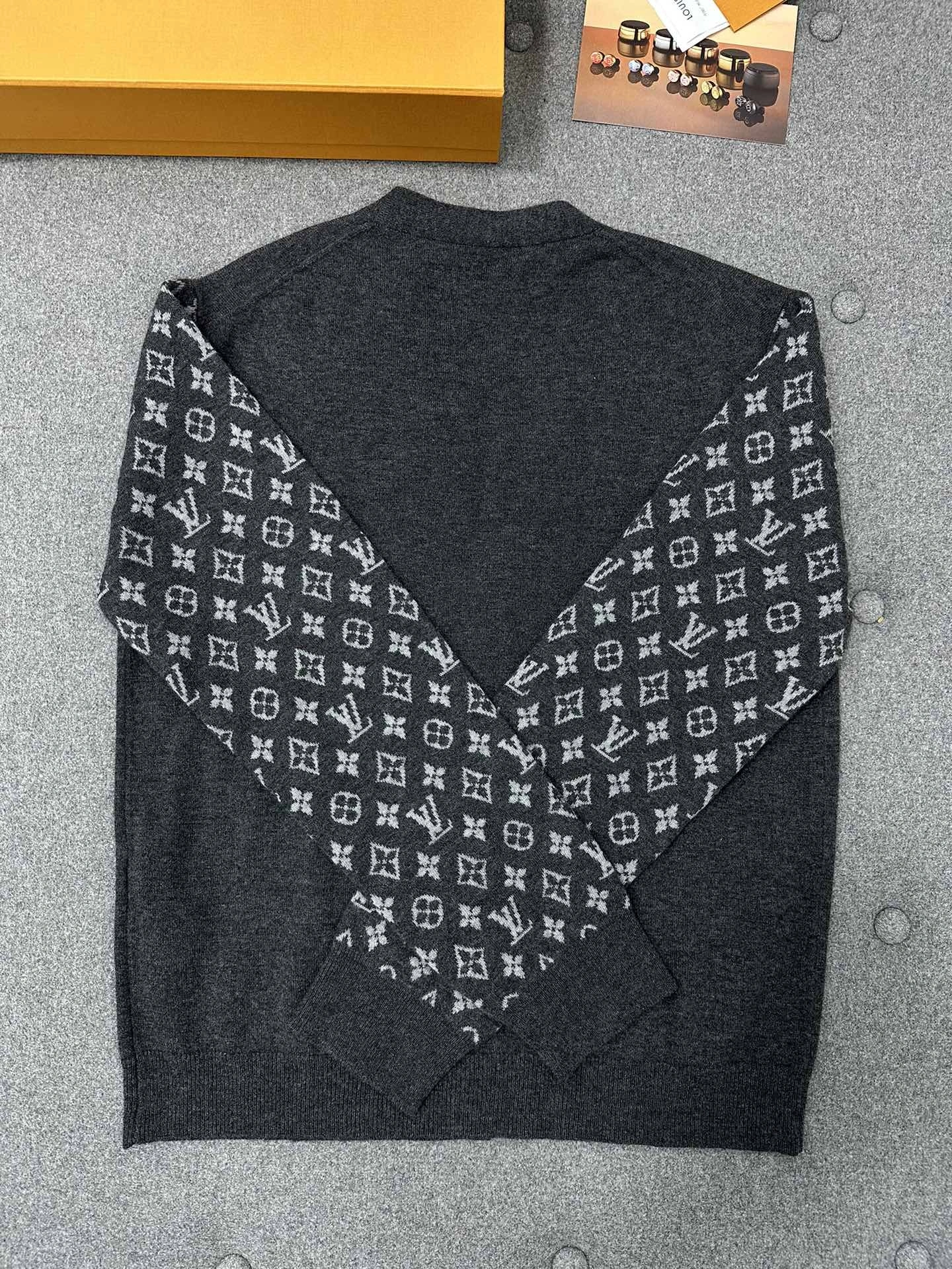 &ACE- wool item:C-F801J1251
