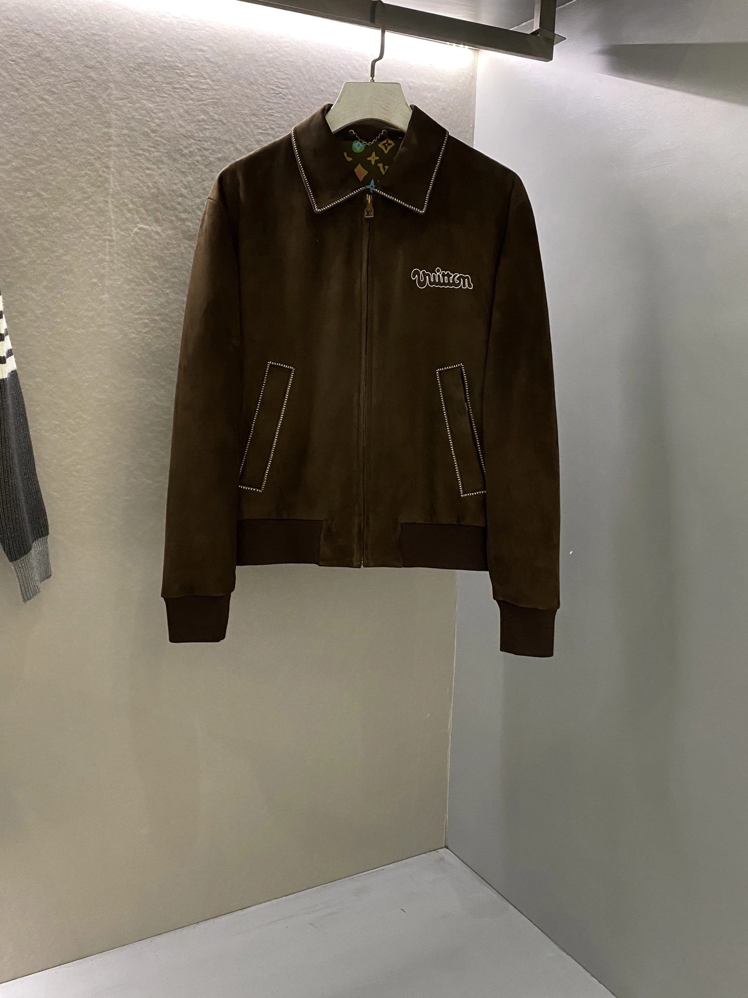 ACE-8V Brode goat oversized item:E-F361A0458