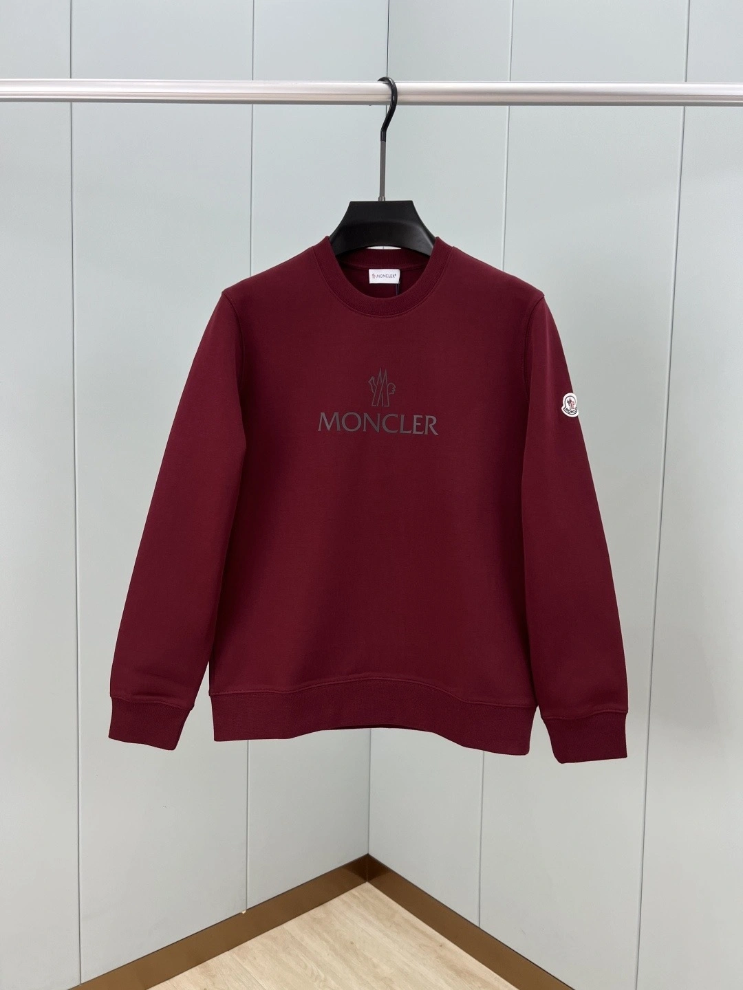 AIR-- 7o9385r embroidery oversized 4colour item:E-F000L1969-4H