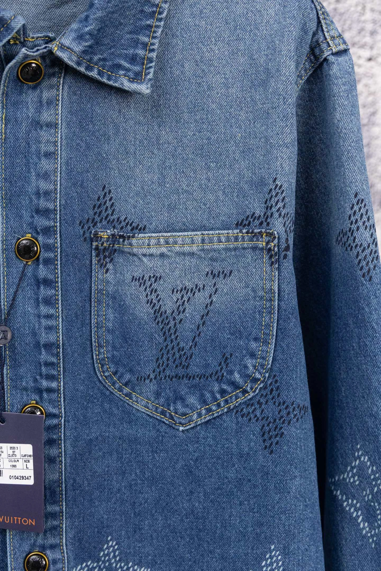 AIR-- 8V Monogram Seeds item:E-F110L1129F