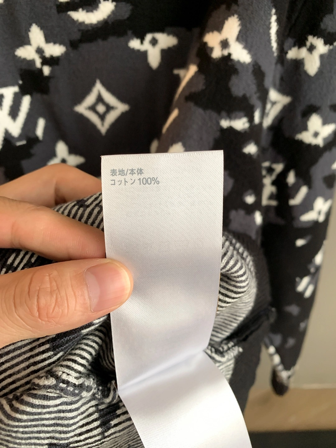 AIR-- 8V wool embroidery oversized item:E-F431L1849F