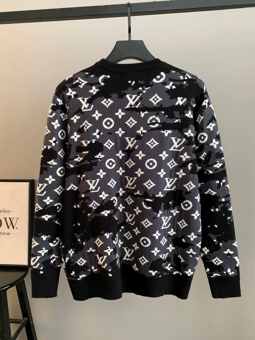 AIR-- 8V wool embroidery oversized item:E-F431L1849F
