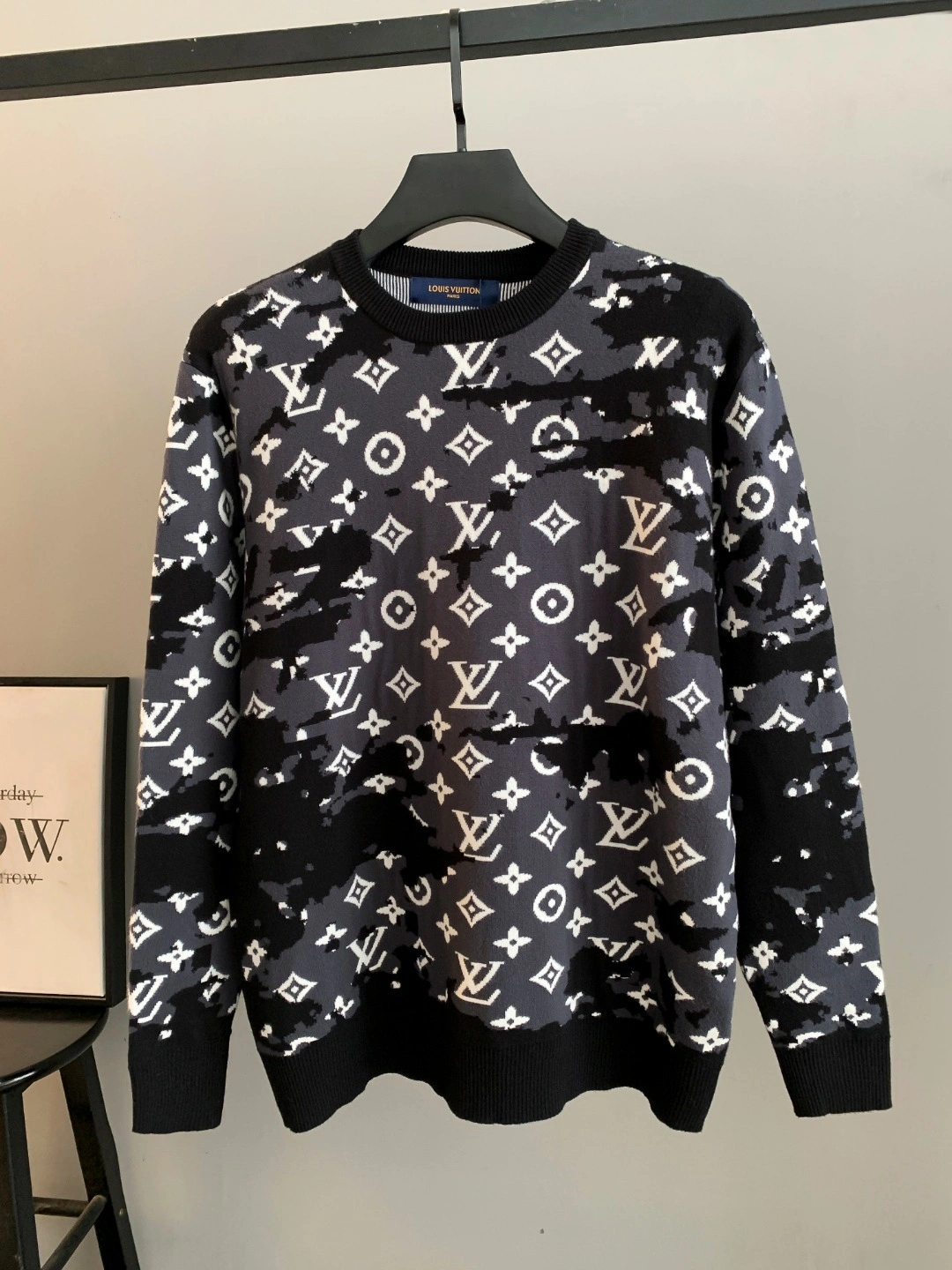 AIR-- 8V wool embroidery oversized item:E-F431L1849F