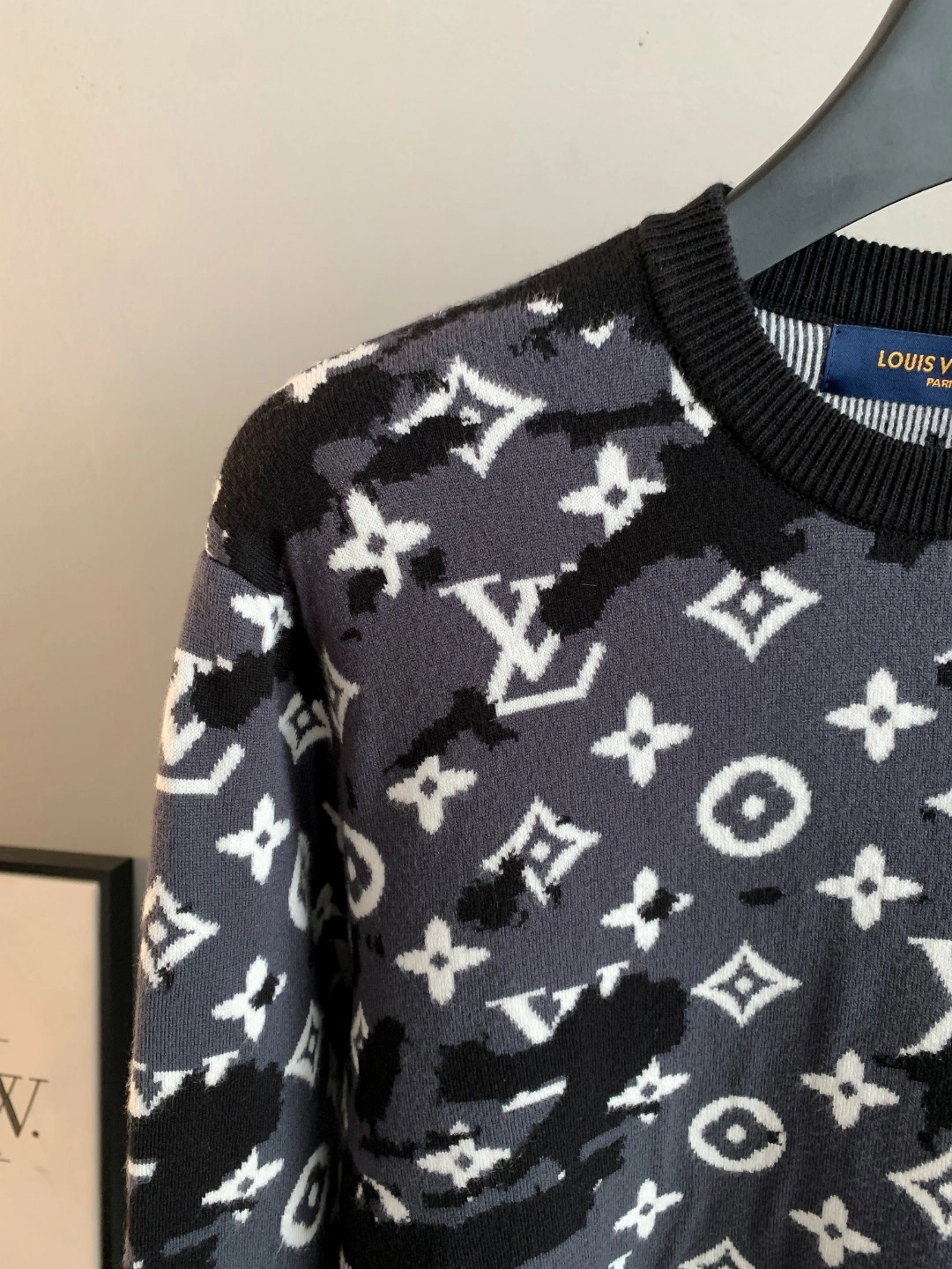 AIR-- 8V wool embroidery oversized item:E-F431L1849F