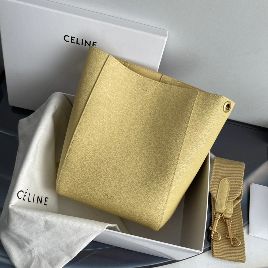 AIR- 189303AH4-11PO Calfskin SEAU SANGLE item : BT-B225D3019W