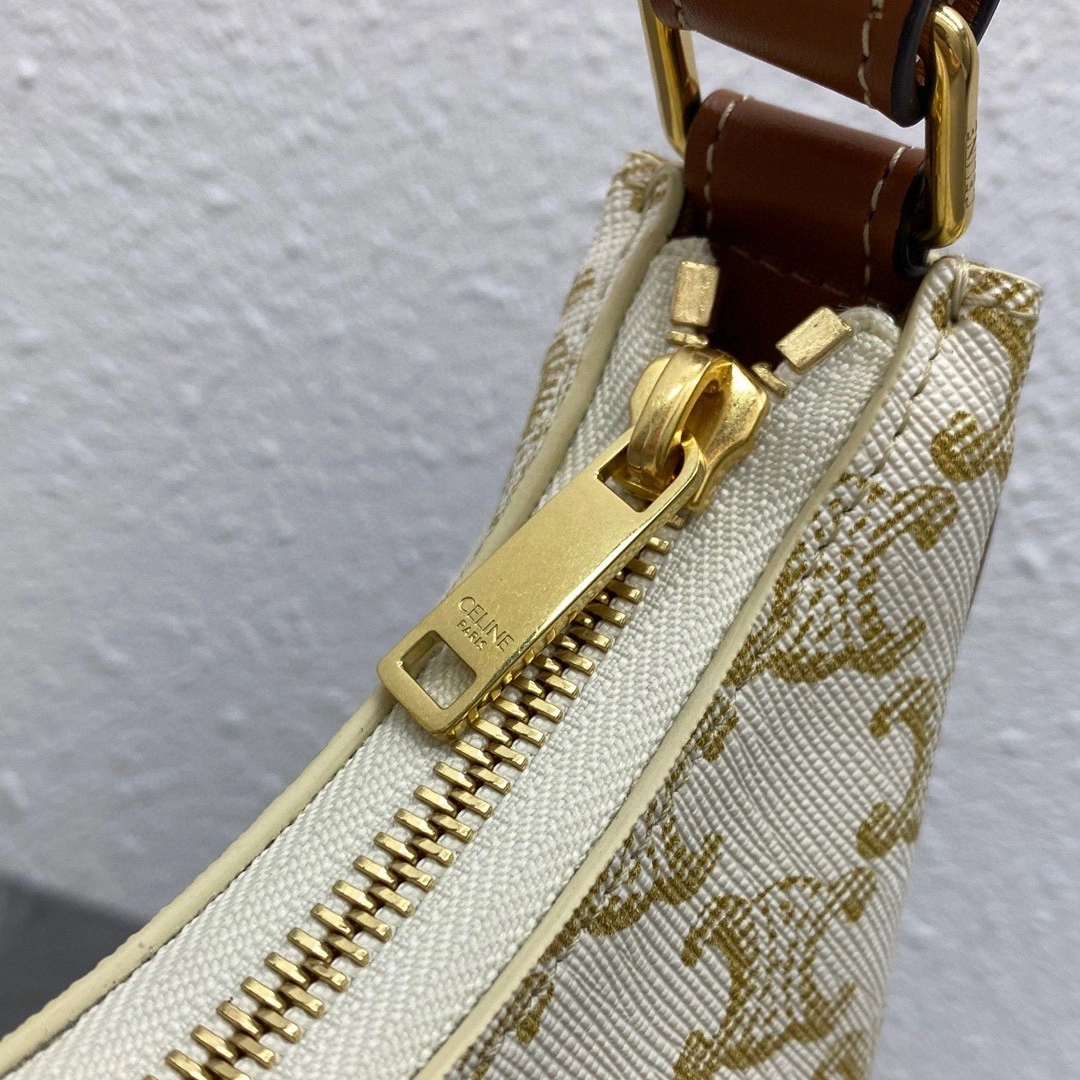 AIR- 193952BZJ-01BC Calfskin AVA TRIO MPHE item : BT-B225E0626W